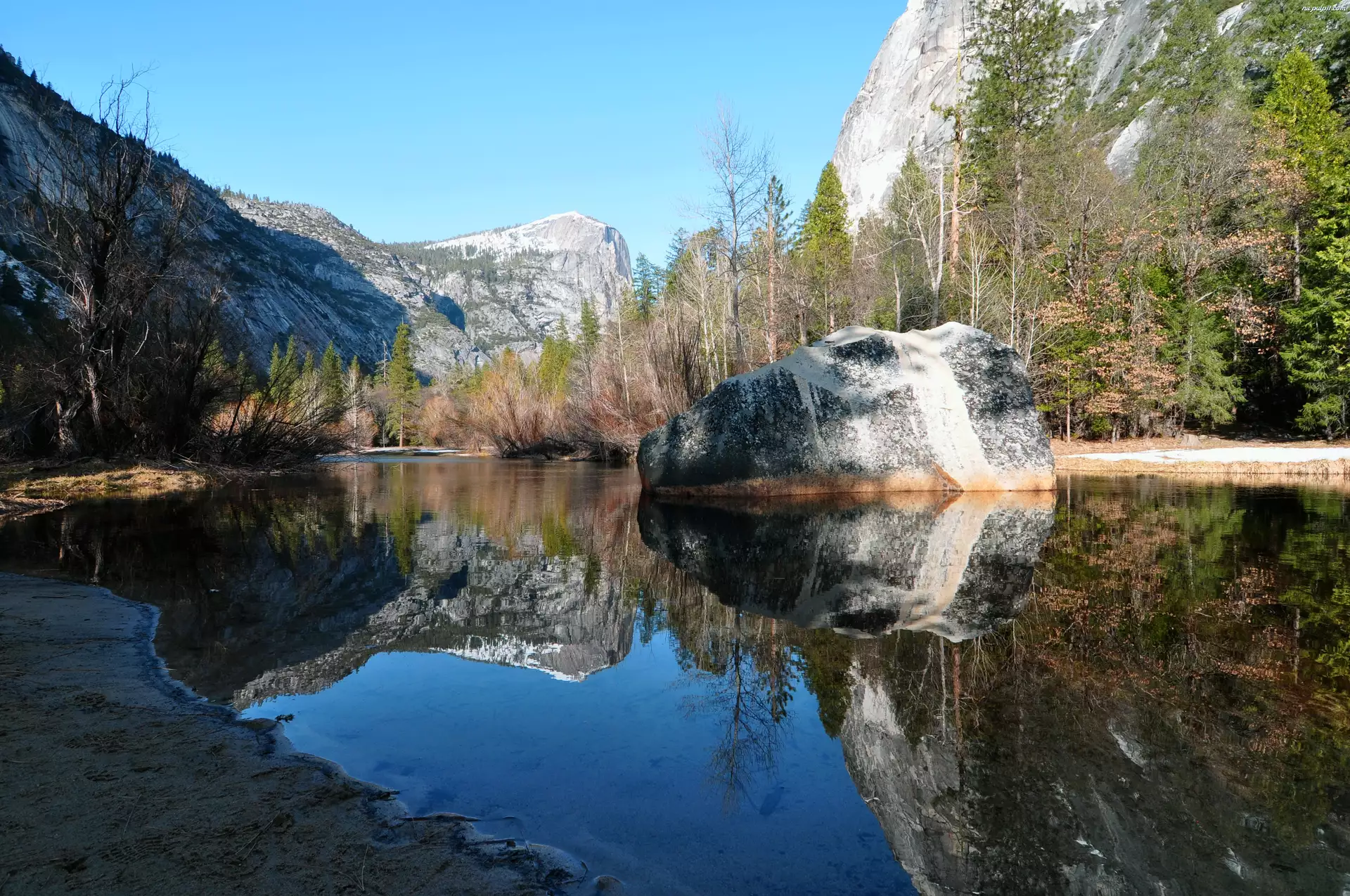 Park Narodowy Yosemite, Góry, Stan Kalifornia, Stany Zjednoczone, Jezioro Mirror Lake