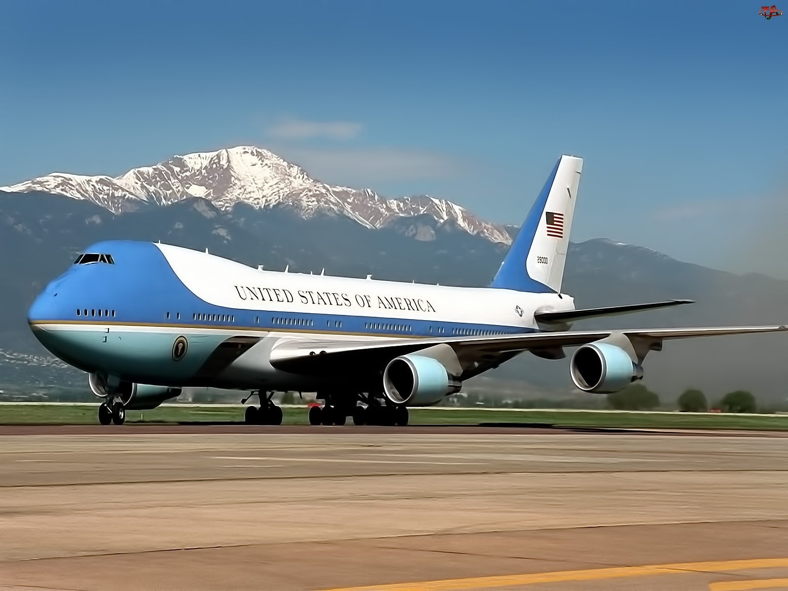 Prezydencki Boeing, Samolot, Lotnisko, Góry