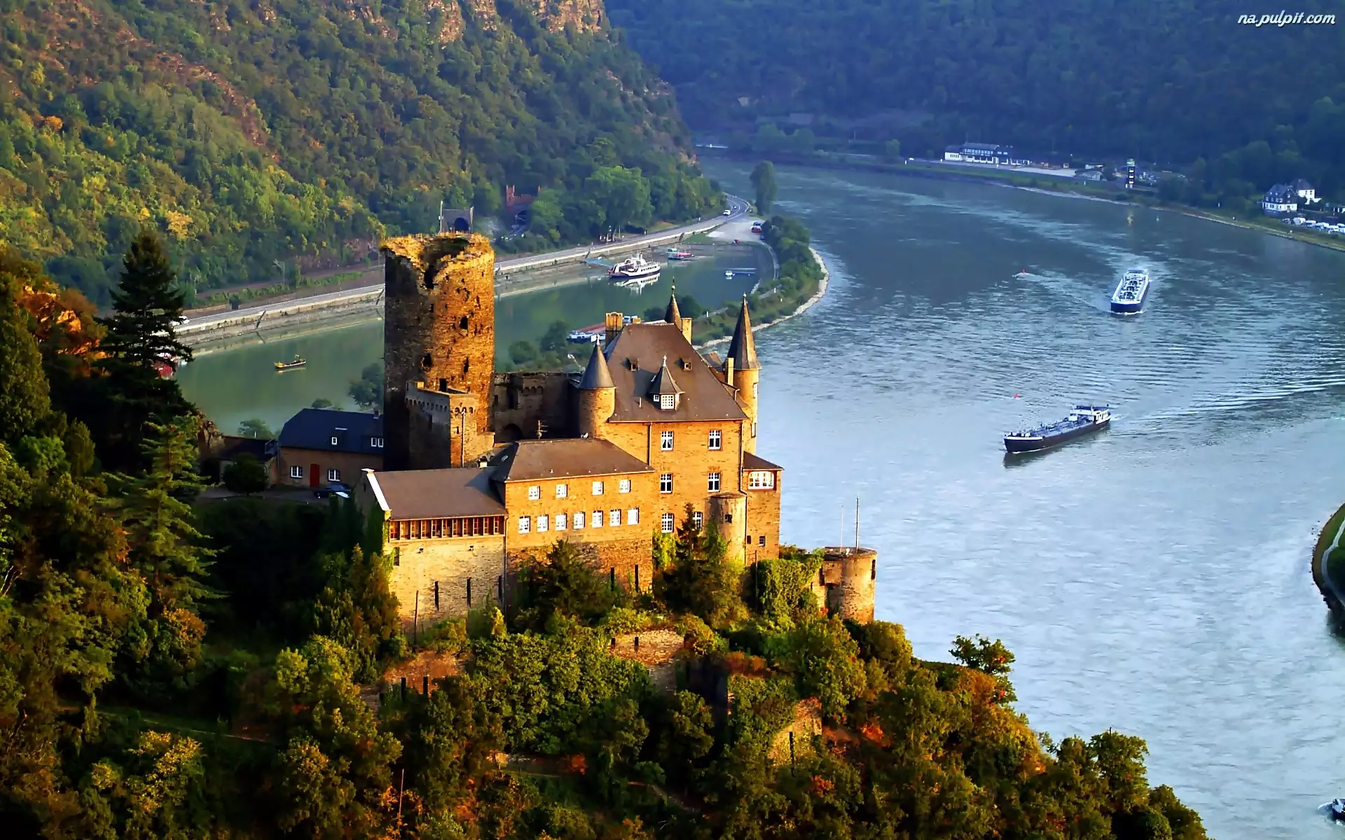 Burg Katz, Sankt Goarshausen, Góry, Zamek Katz, Statki, Niemcy, Rzeka Ren