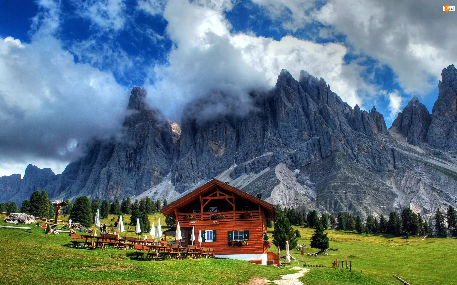 Restauracja, Austria, Chmury, Góry, Drzewa