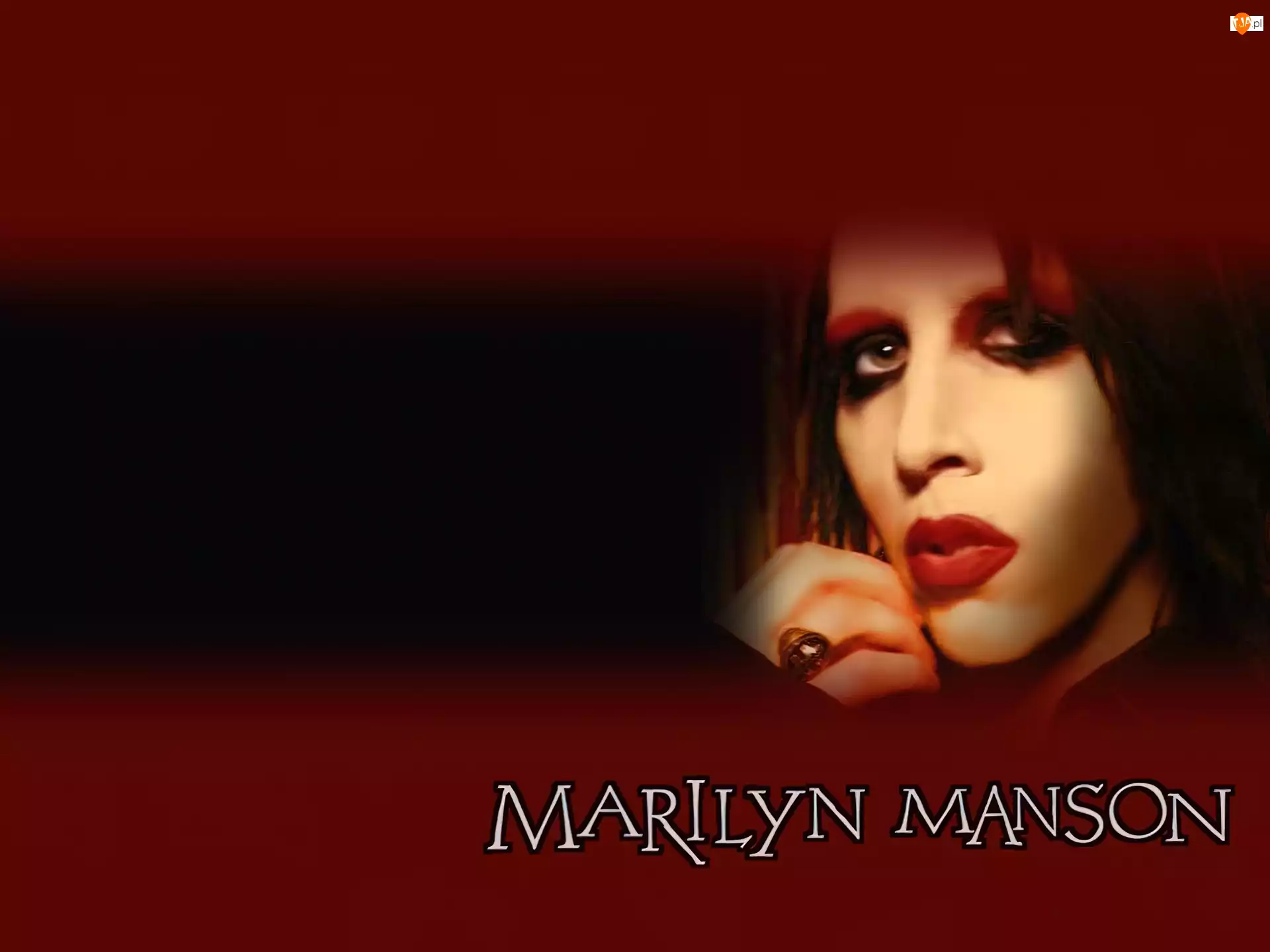 Makijaż, Marilyn Manson, Sygnet