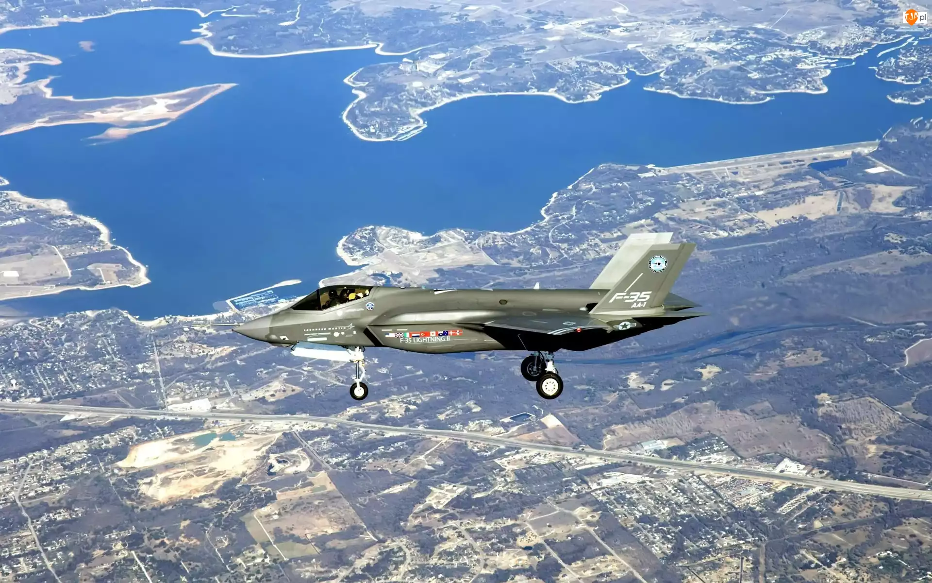 Lot, Myśliwiec, F-35