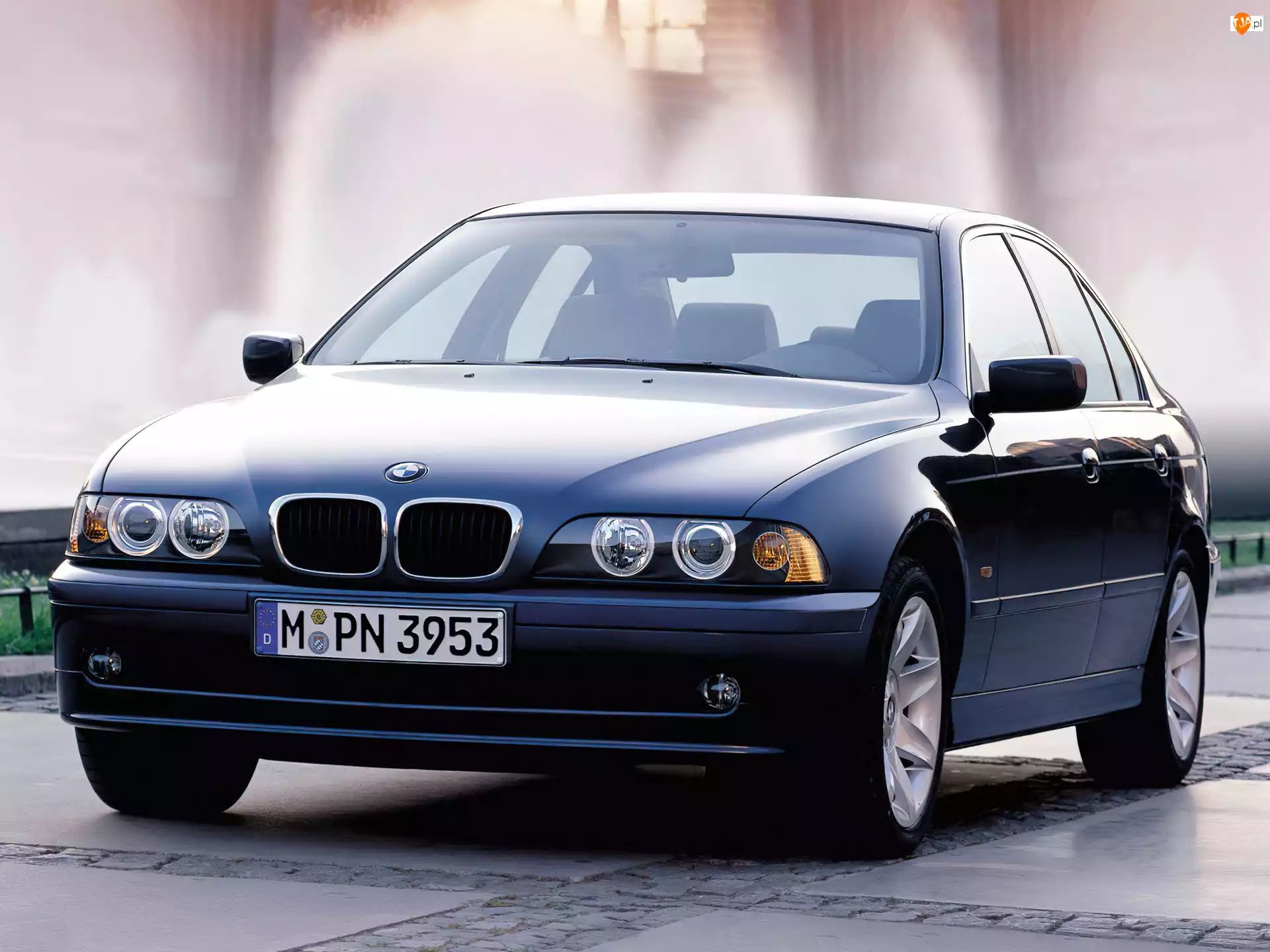 E39, niebieskie, BMW 5