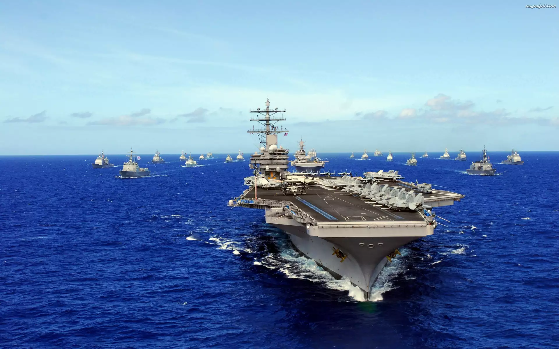 Lotniskowiec, Statki, USS Ronald Reagan, Morze