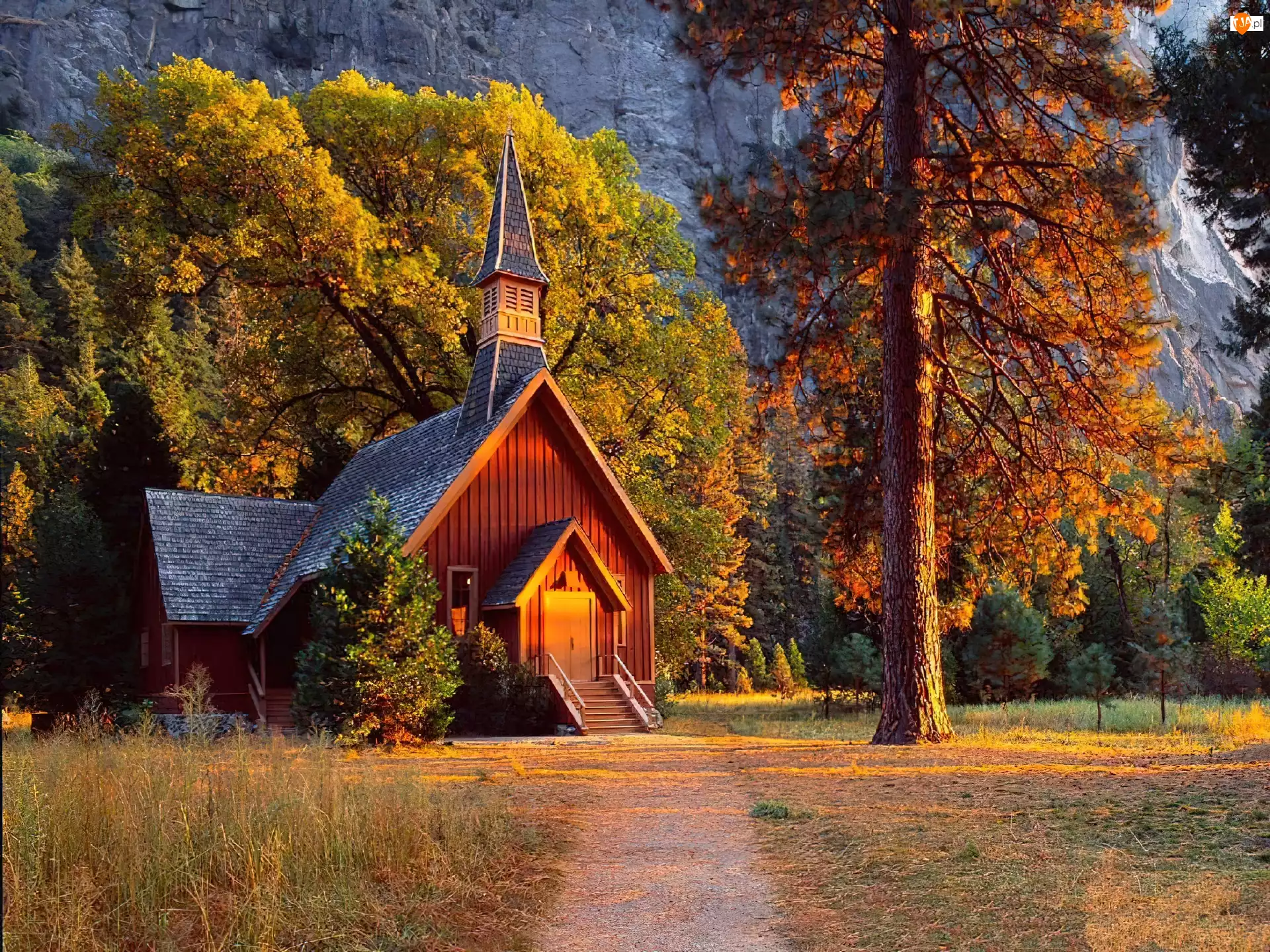 Kościółek, Jesieni, Góry, Kolory