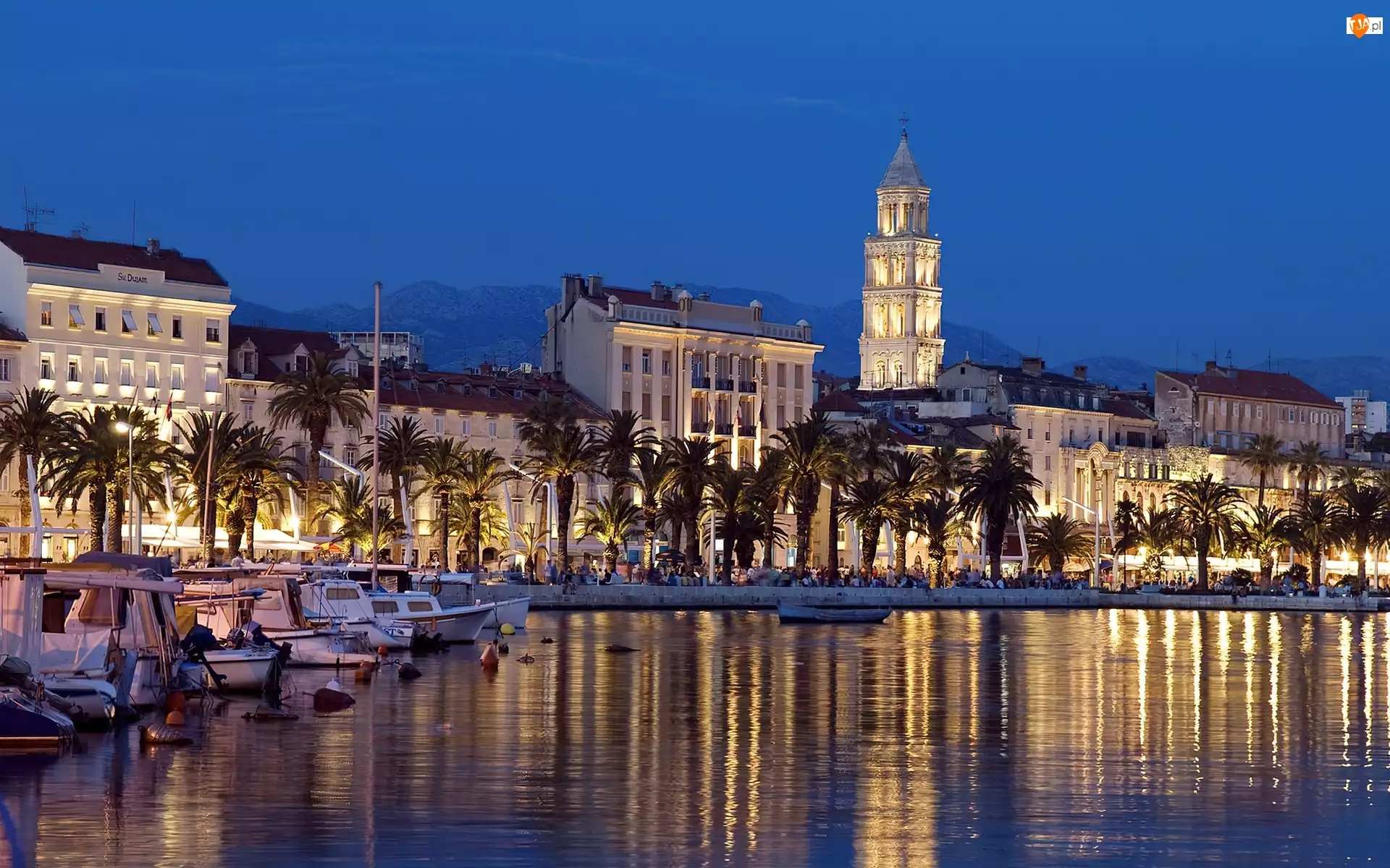 Panorama, Split, Wieczór, Jachty, Miasta, Nabrzeże