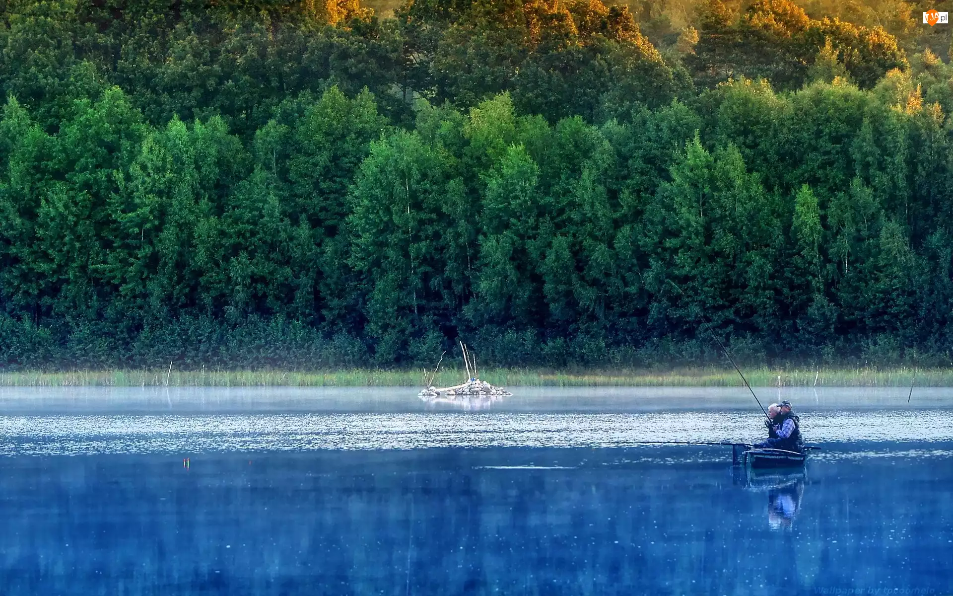 Jezioro Piaseczno, Poranek, Wędkarze, Łódka