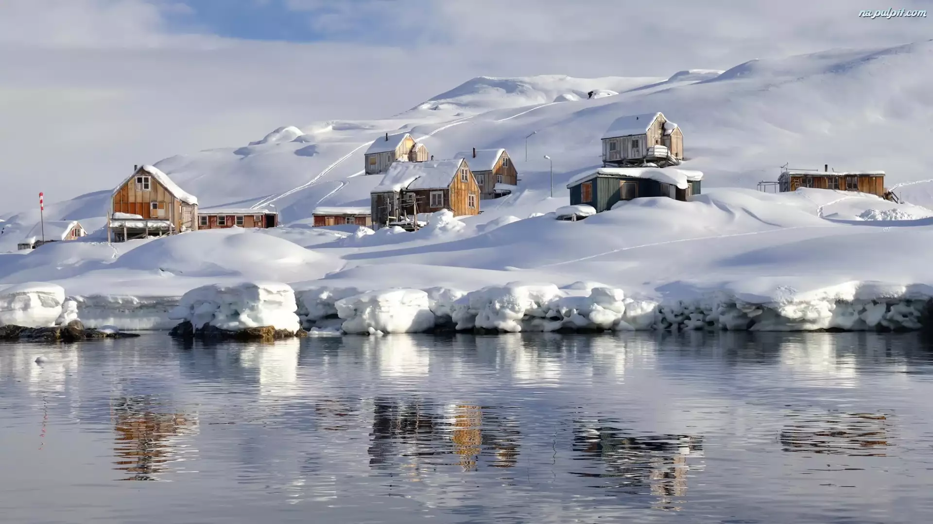 Śnieg, Góry, Wioska, Grenlandia, Odbicie, Domy, Morze