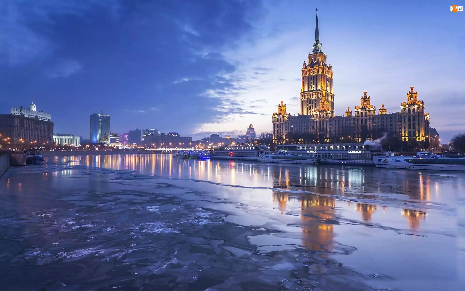 Rzeka, Moskwa, Hotel, Zima