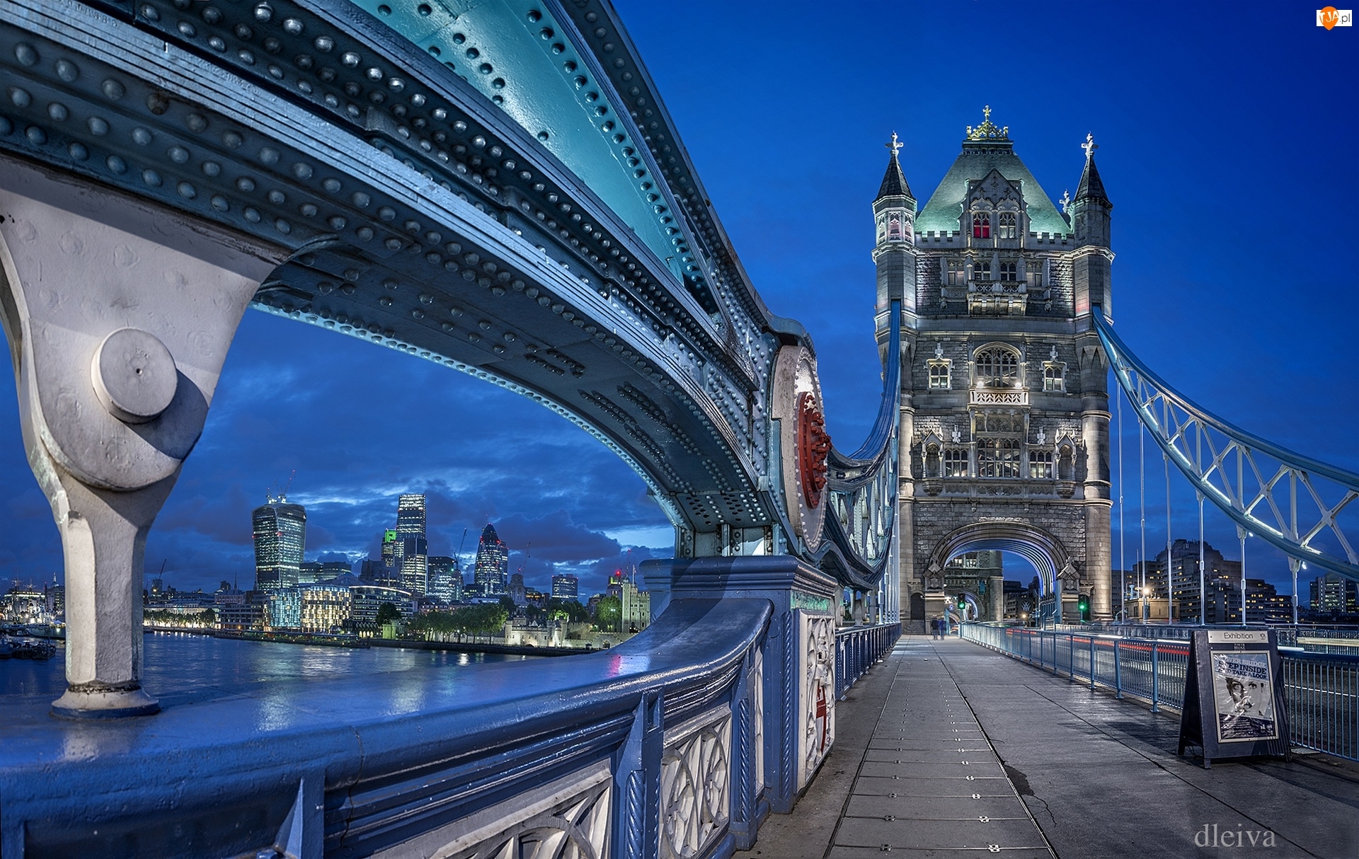 Londyn, Tower Bridge, Most, Miasto nocą