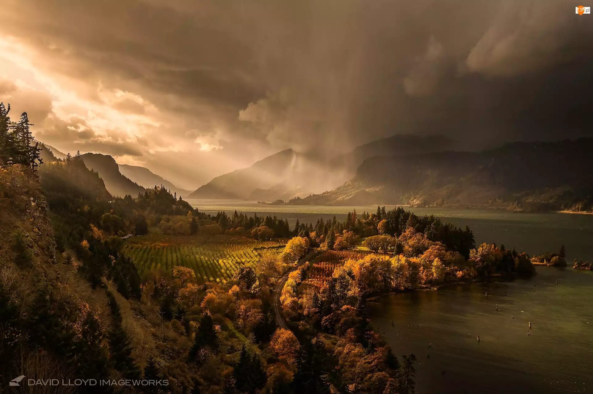 Chmury, Oregon, Rzeka, USA, Góry, Deszcz