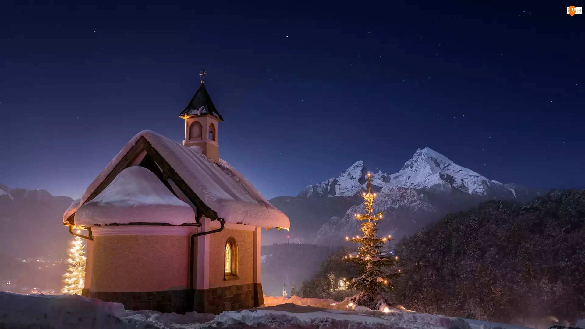 Zima, Noc, Góry, Kościół