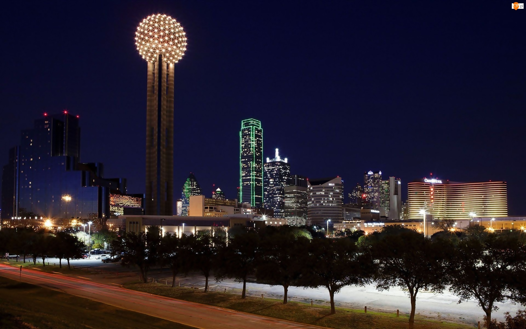 Noc, Stany Zjednoczone, Dallas, Miasto
