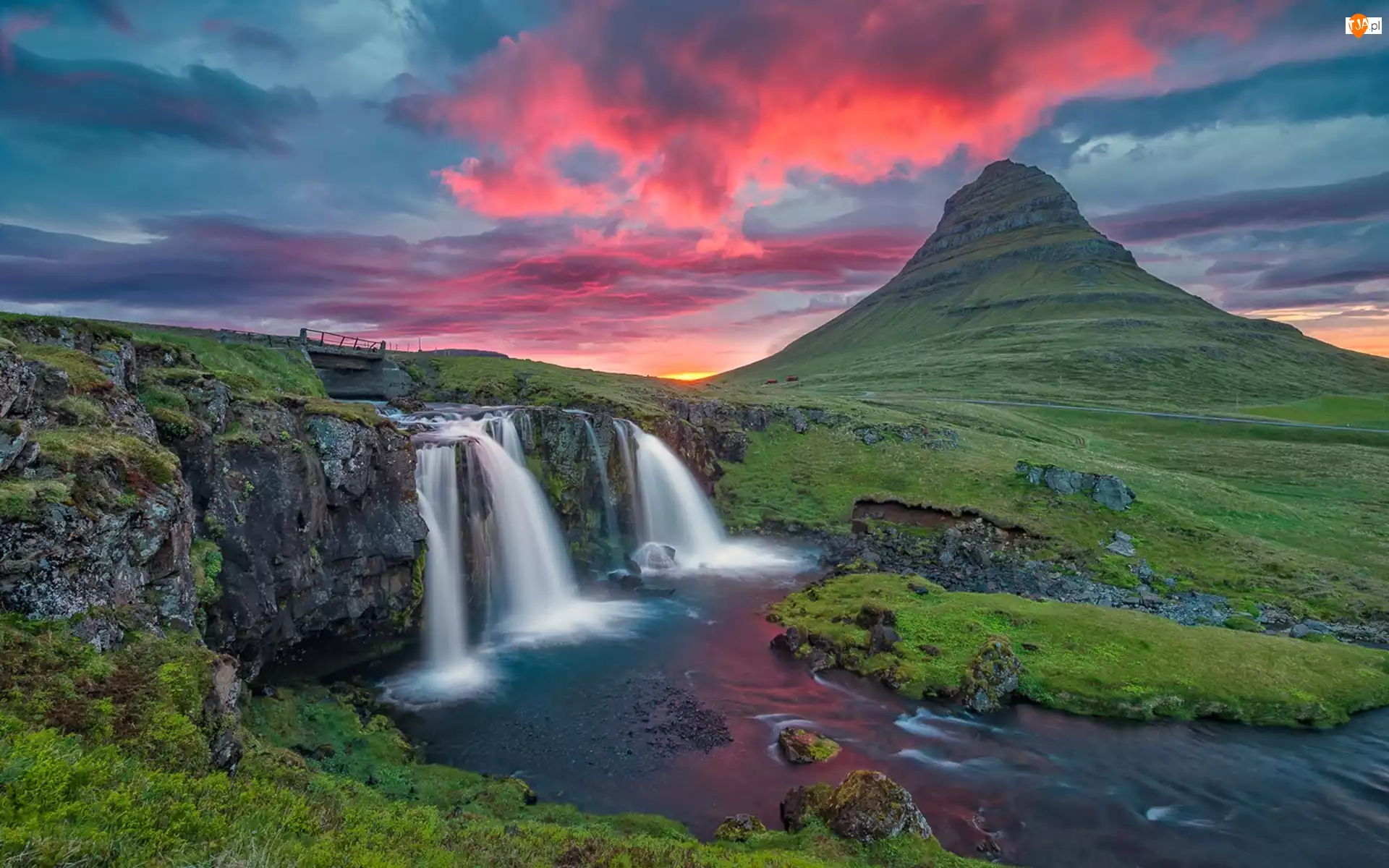 Góry, Mostek, Wodospad, Islandia, Rzeka, Zachód Słońca
