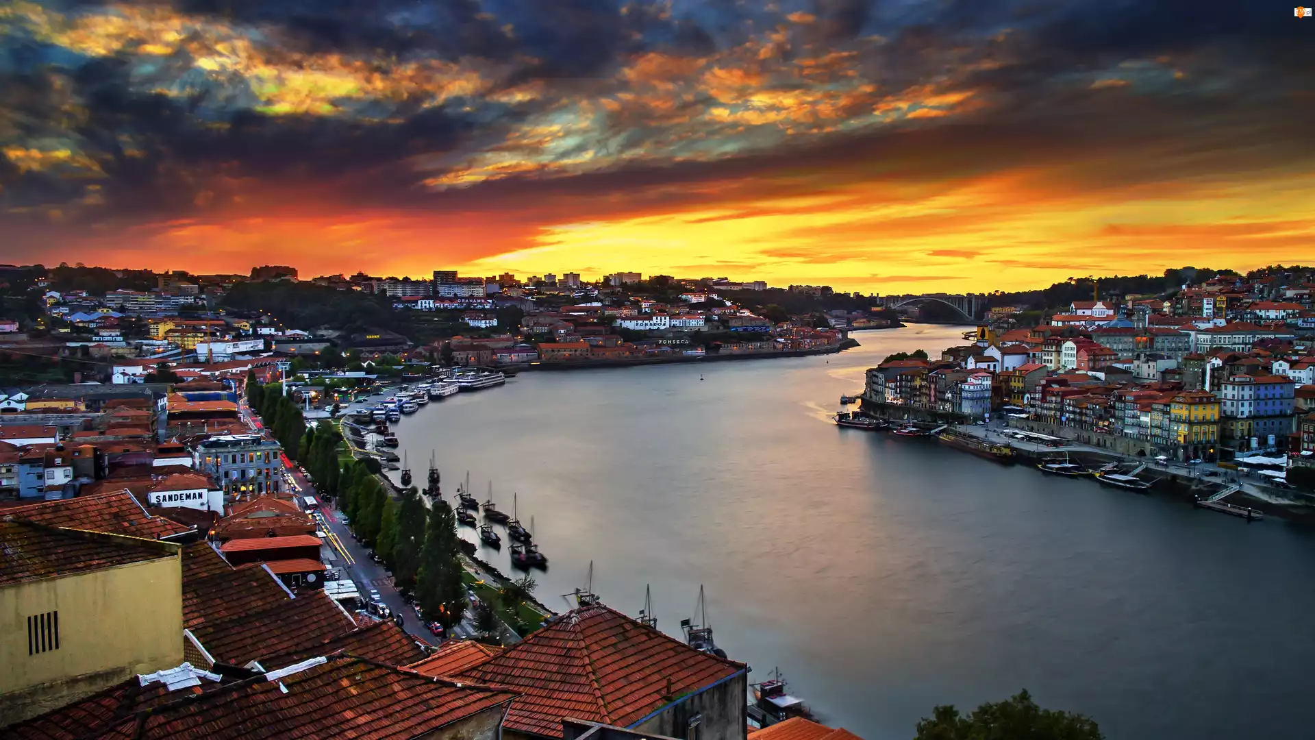 Rzeka, Domy, Porto, Zachód, Miasto, Słońca, Potugalia, Chmury