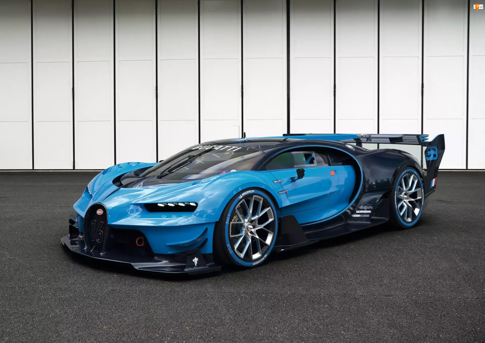 Niebieski, Bugatti