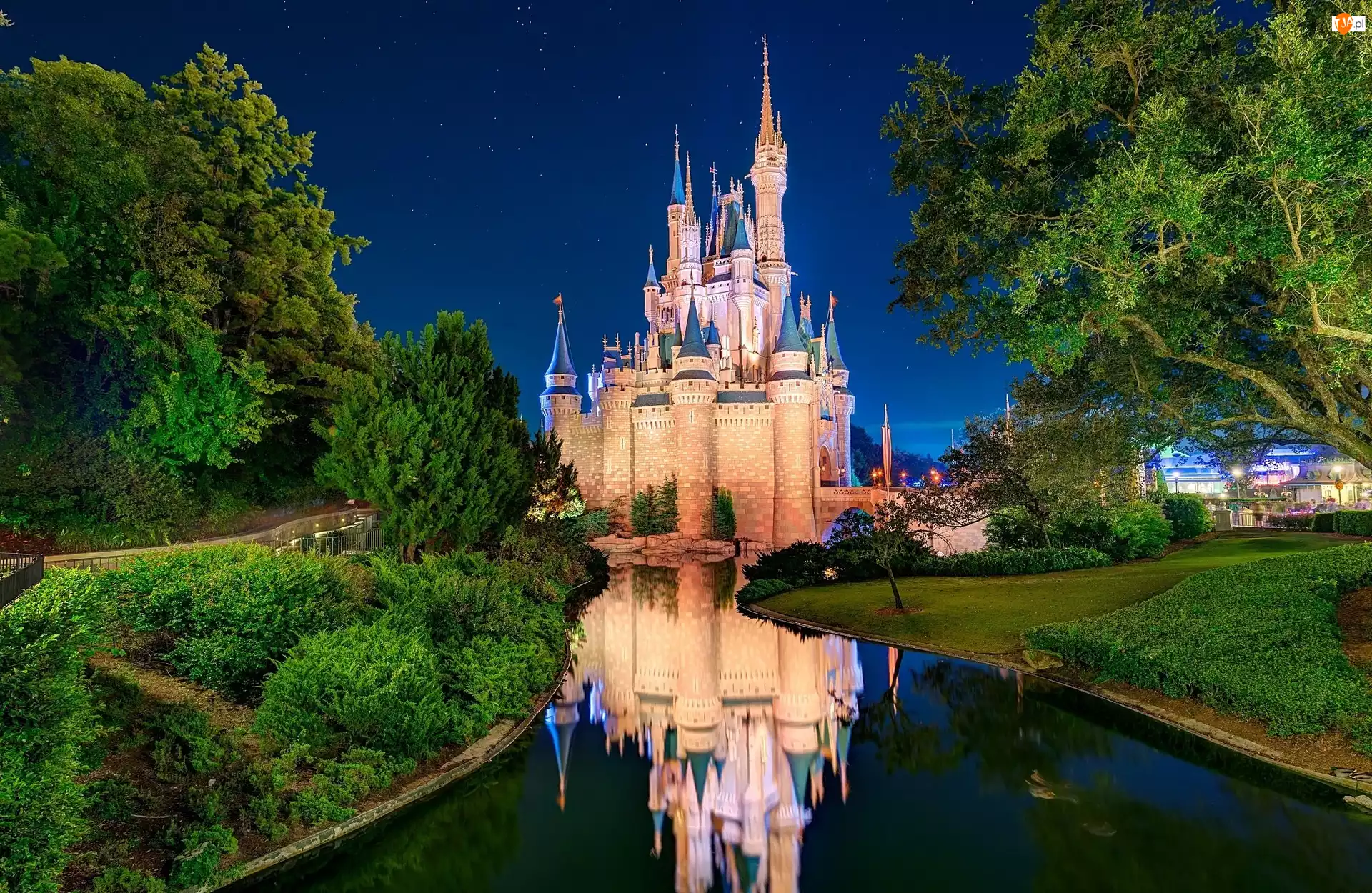 Rzeka, Zamek, Disneyland, USA, Noc, Kalifornia