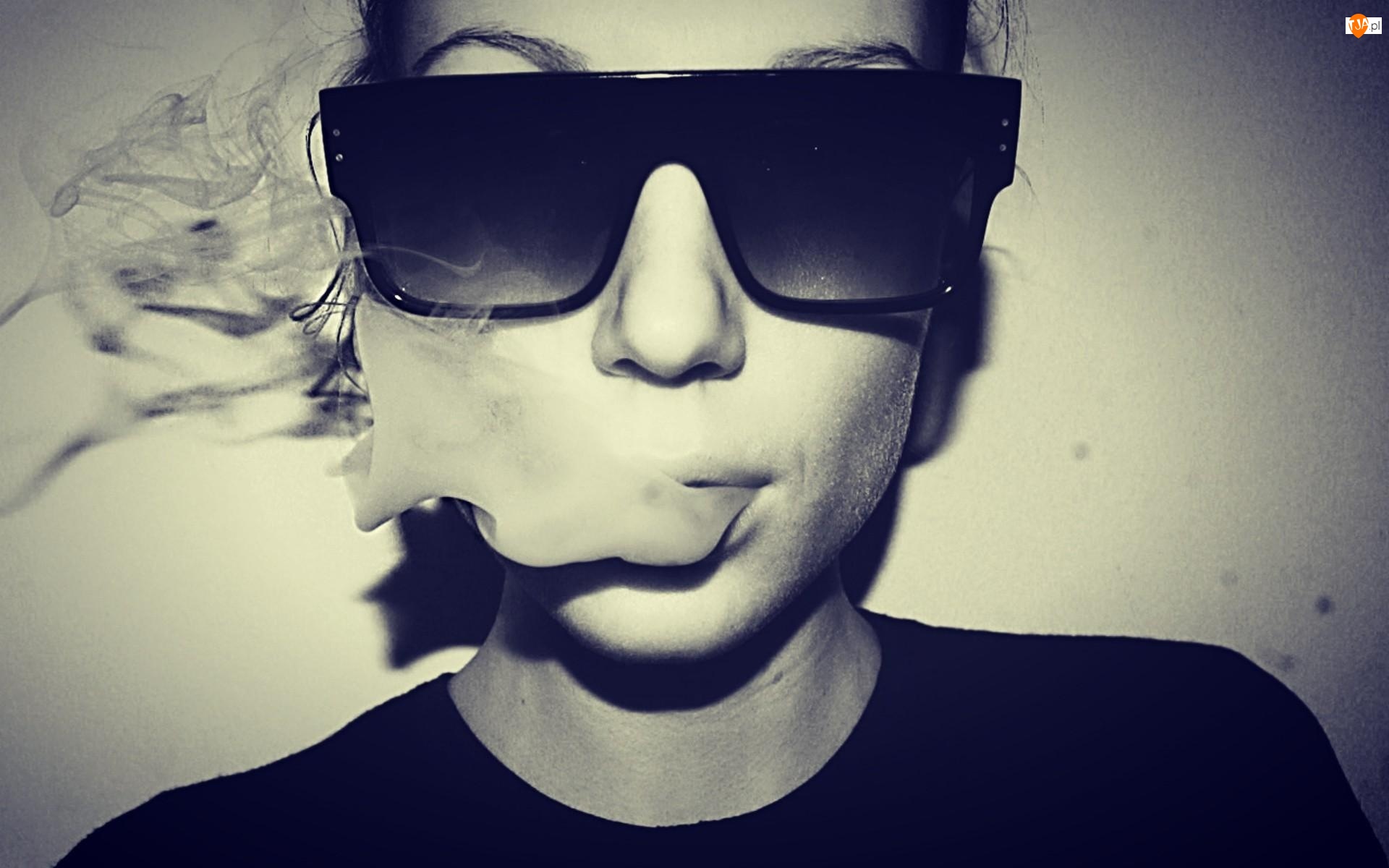 Kobieta, Okulary, Dym