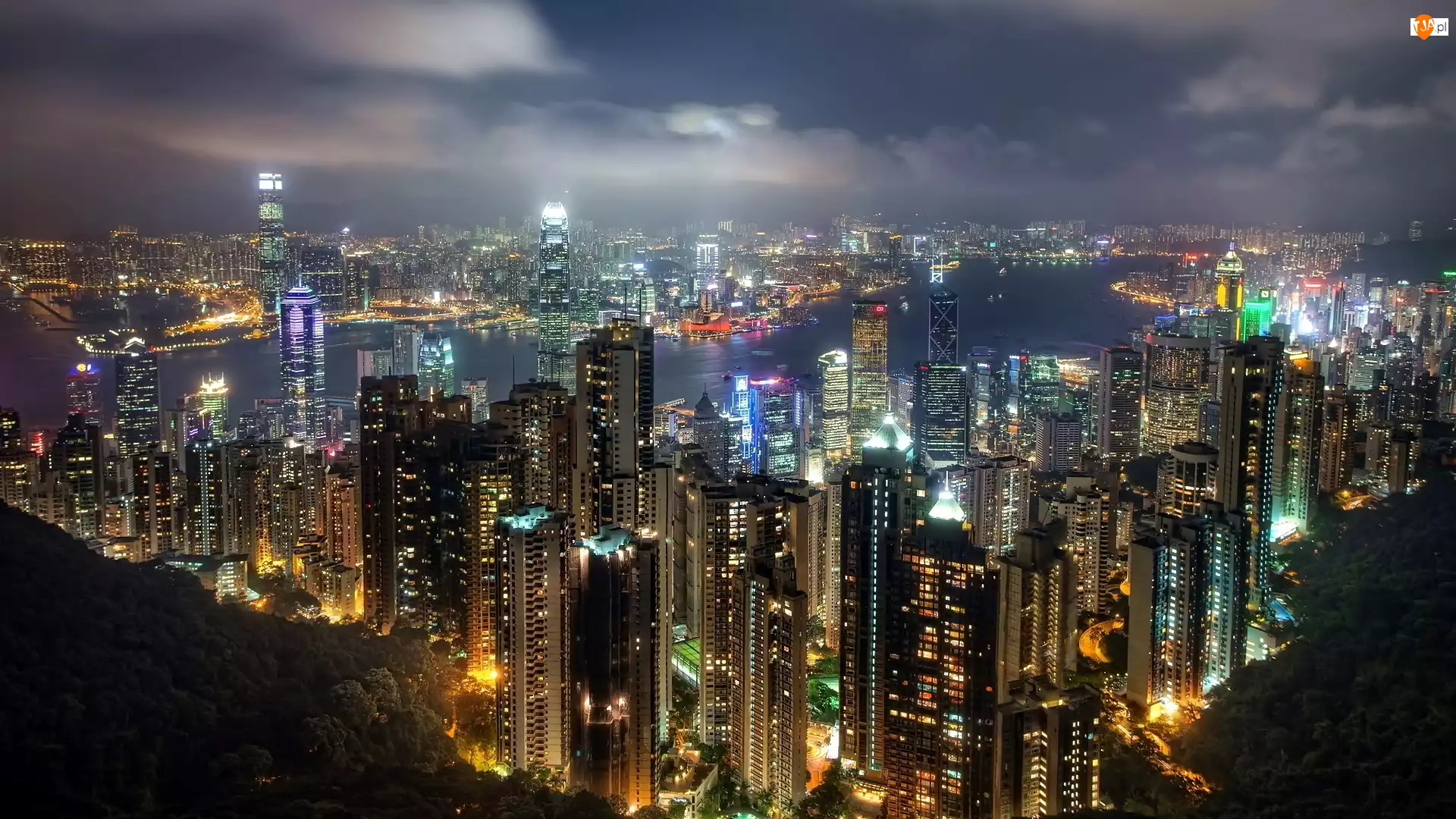 Chmur, Nocą, Drapacze, Hong Kong, Miasto