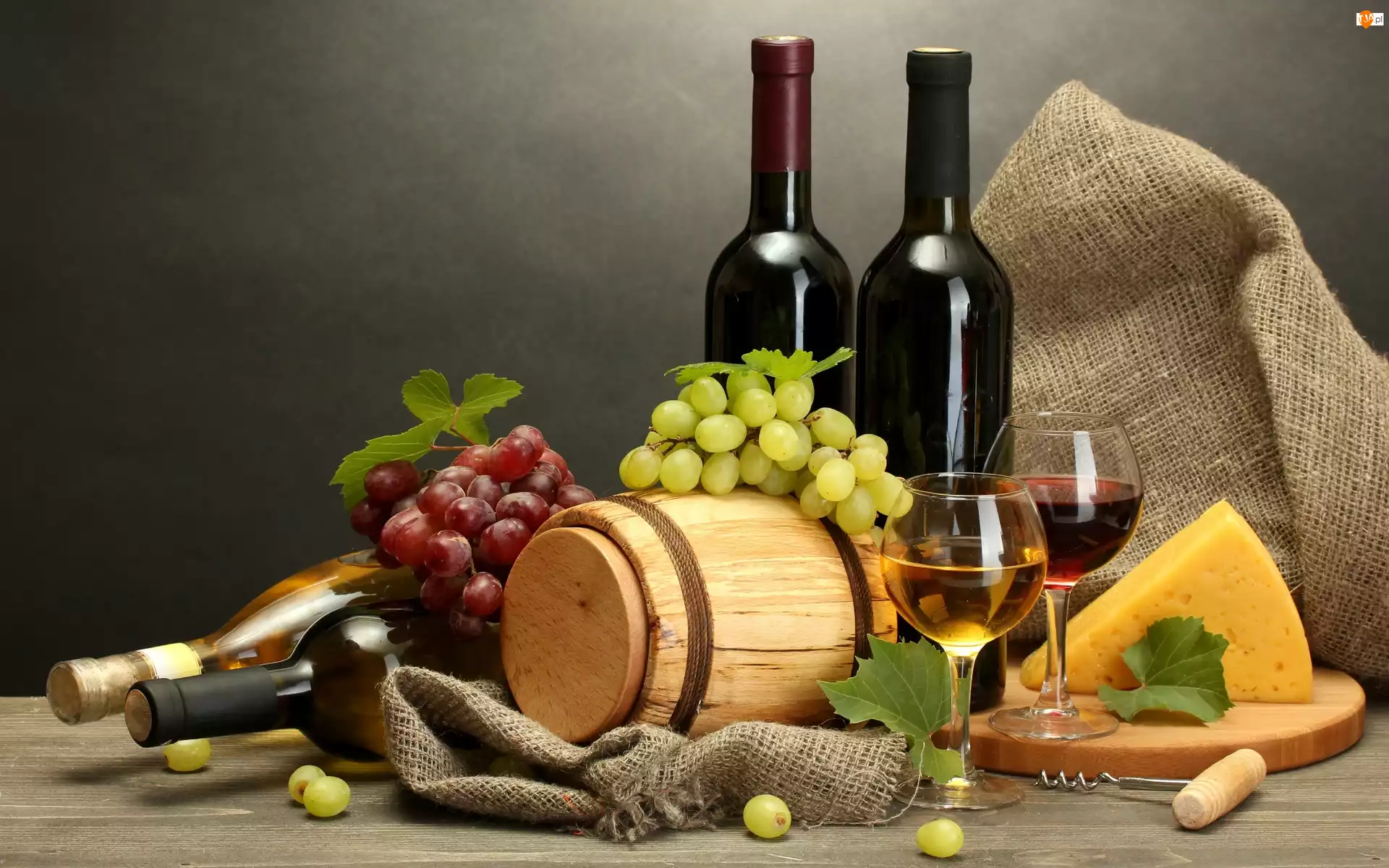 Wino, Kompozycja, Winogrona, Antałek