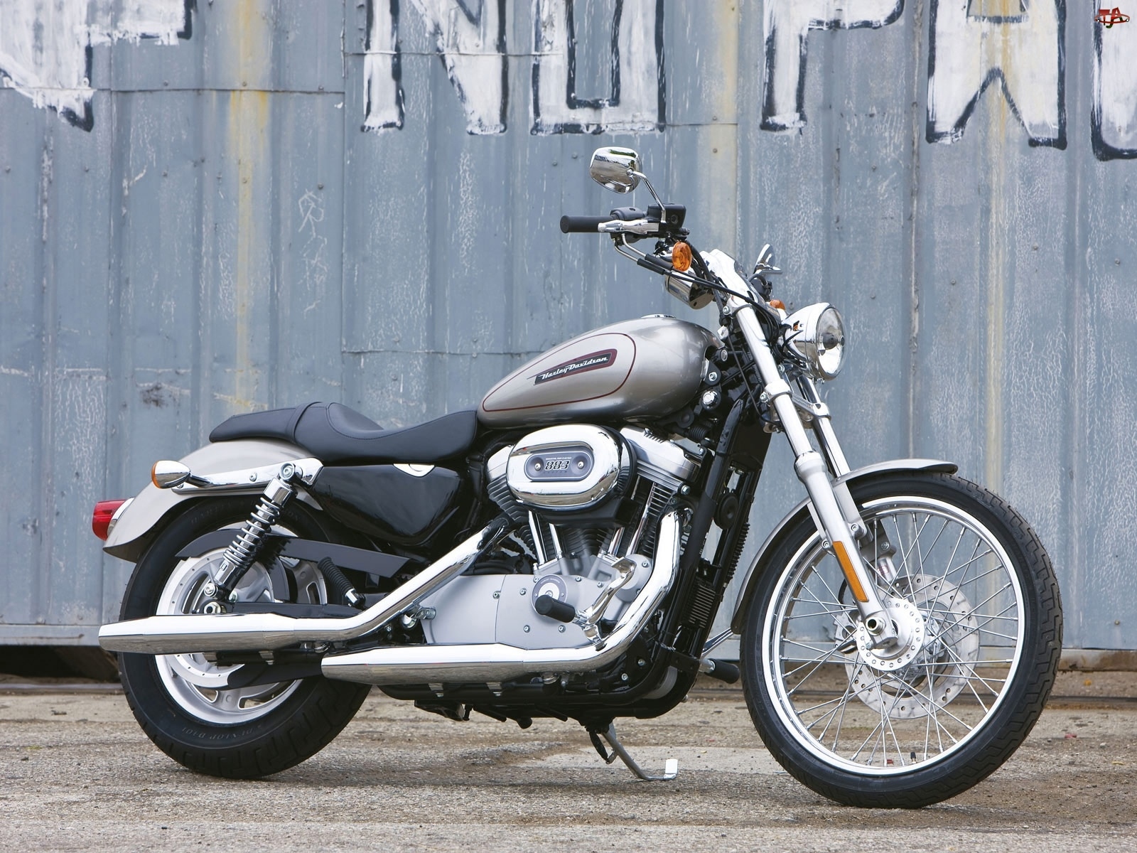 Harley Davidson XL883C Sportster Custom
