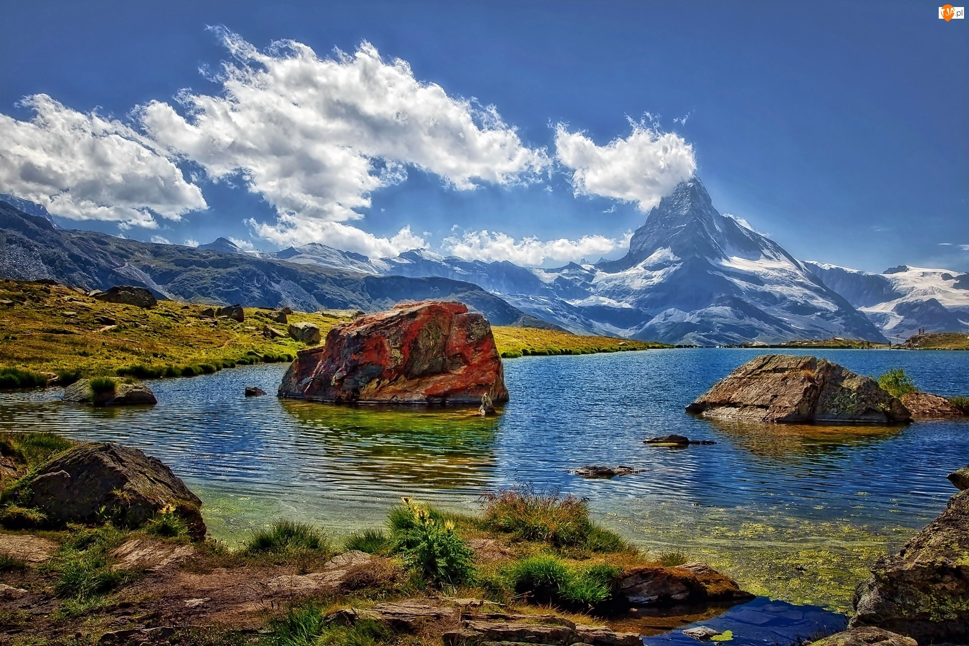 Matterhorn, Głazy, Alpy, Roślinność, Szczyt, Jezioro