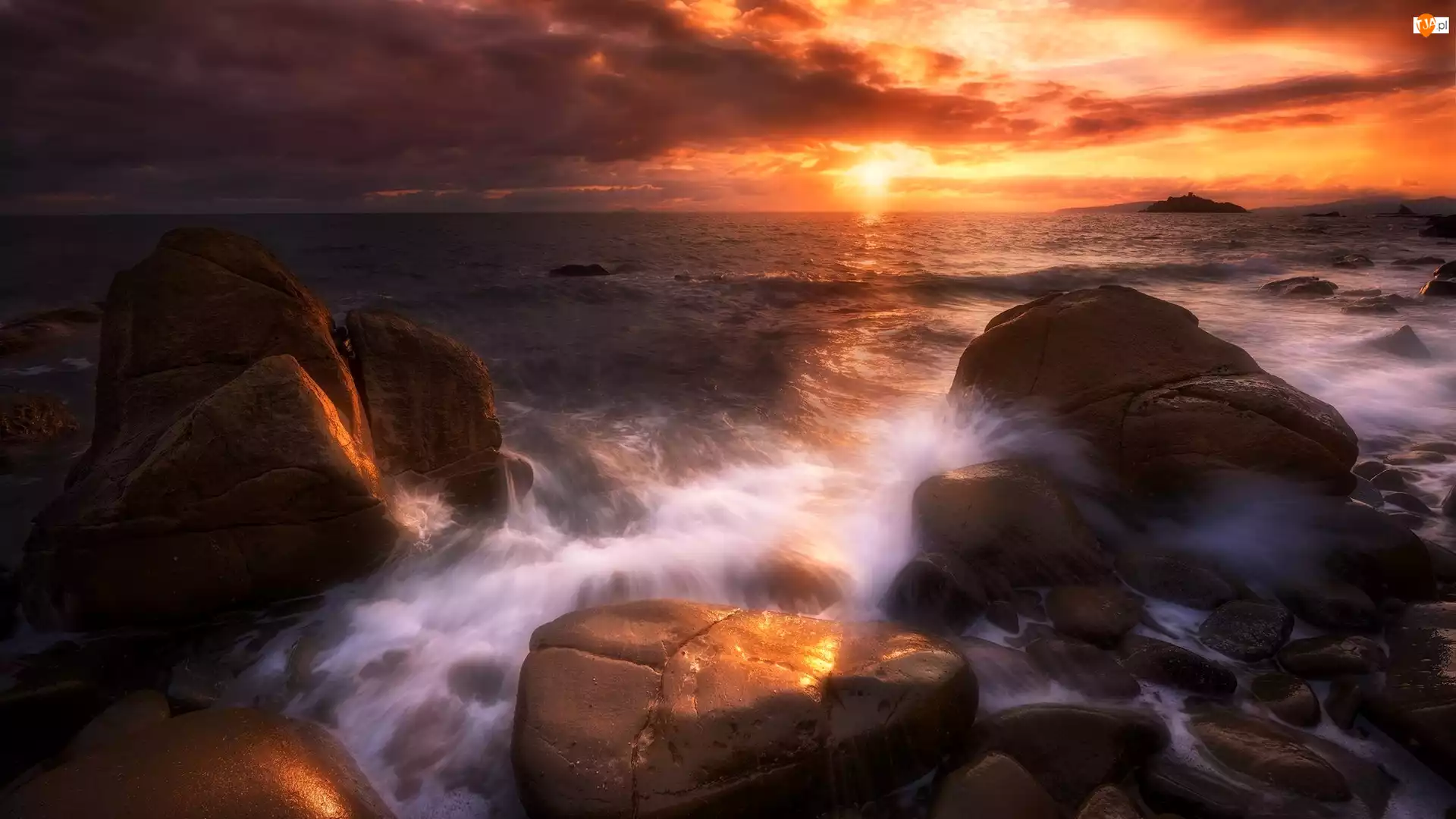 Kamienie, Morze, Zachód Słońca