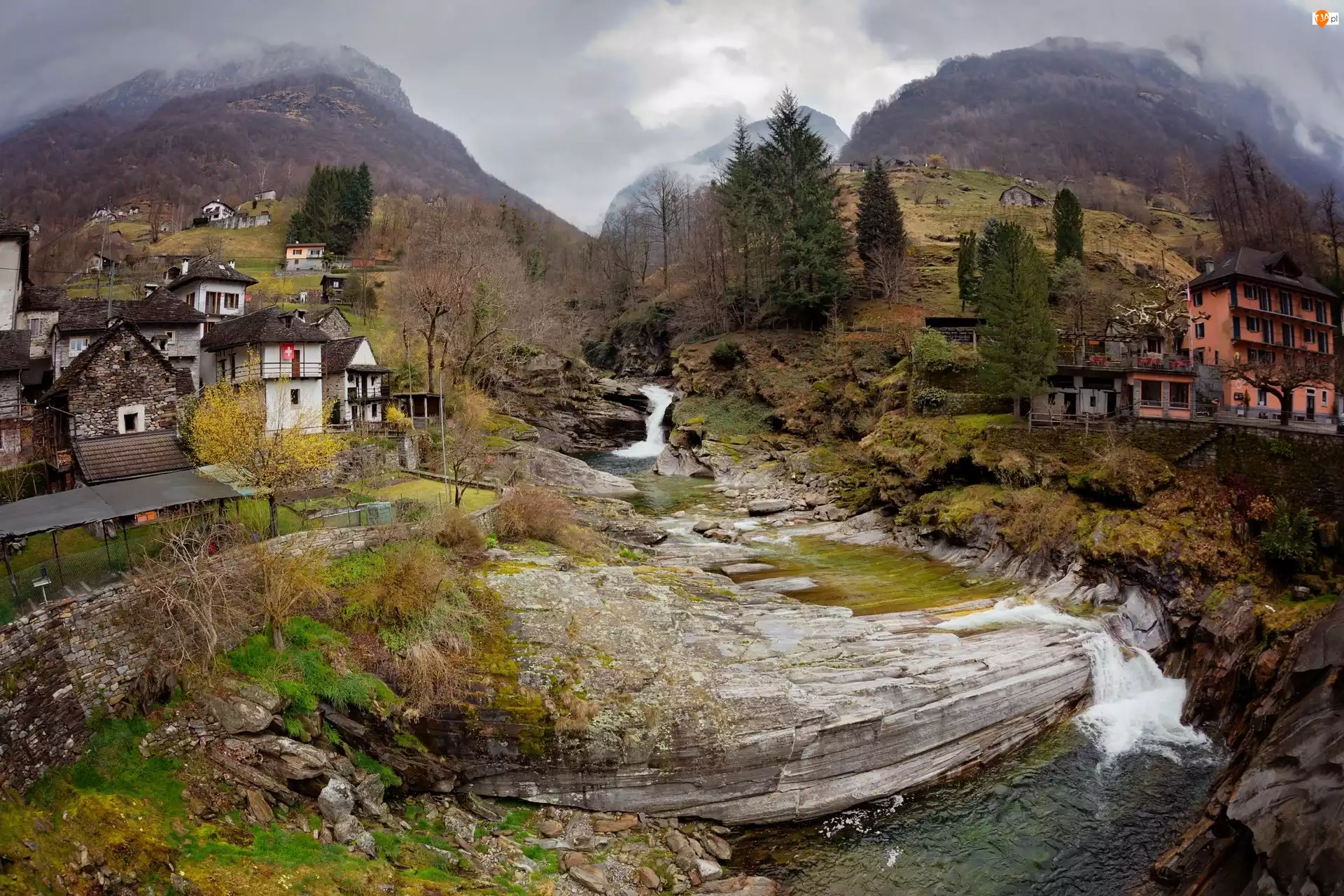 Dolina Valle Verzasca, Szwajcaria, Góry, Wodospad Rzeka, Rzeka Verzasca, Domy