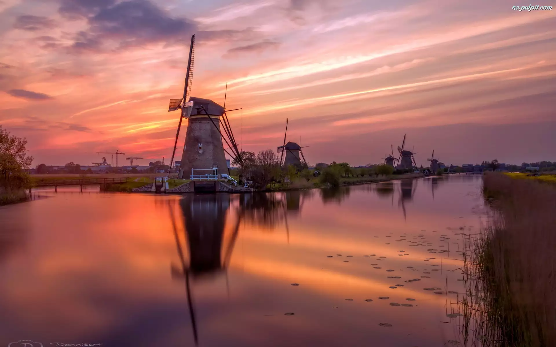 Holandia, Rzeka, Zachód słońca, Wiatraki