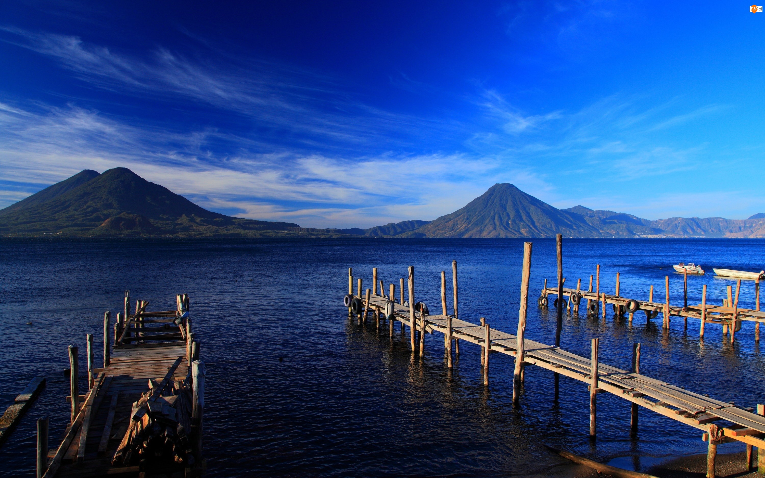Gwatemala, Pomosty, Jezioro Atitlan, Wulkany