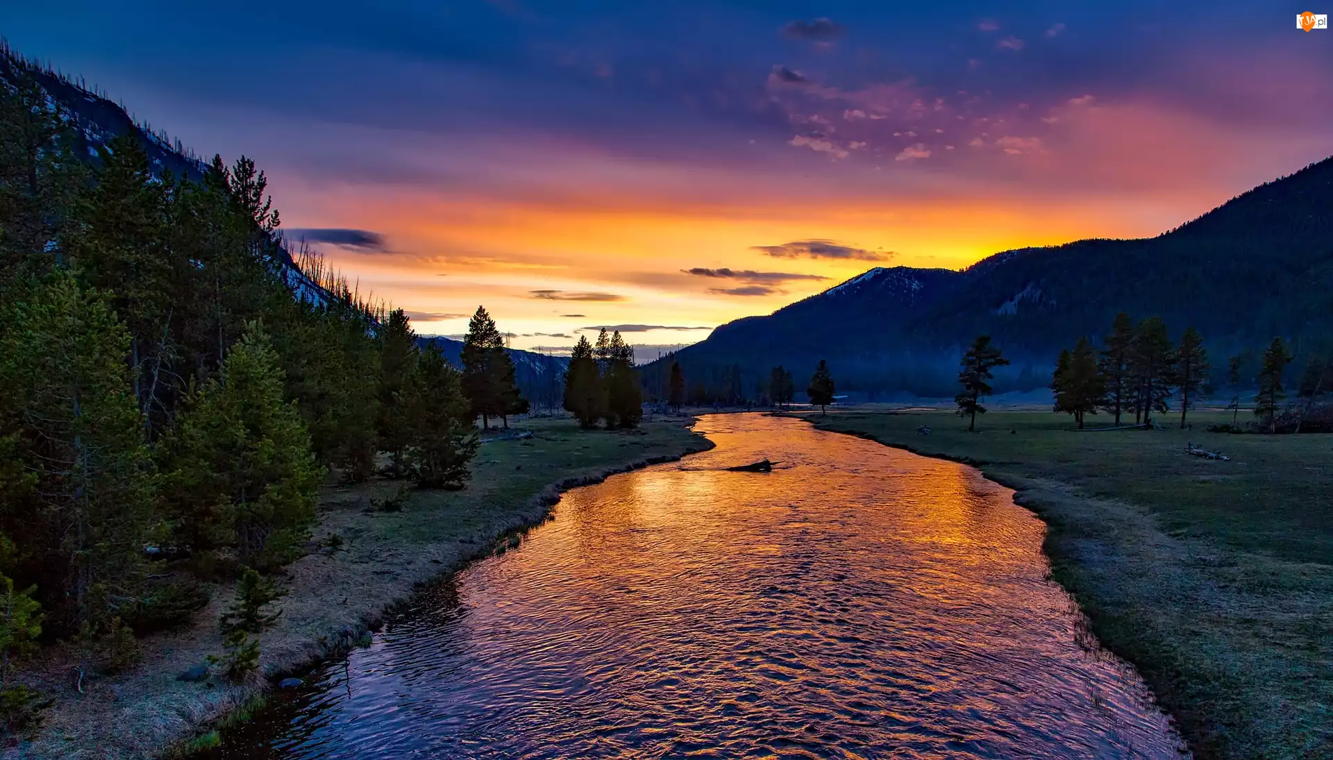 Park Narodowy Yellowstone, Góry, Stany Zjednoczone, Zachód słońca, Stan Wyoming, Rzeka Yellowstone