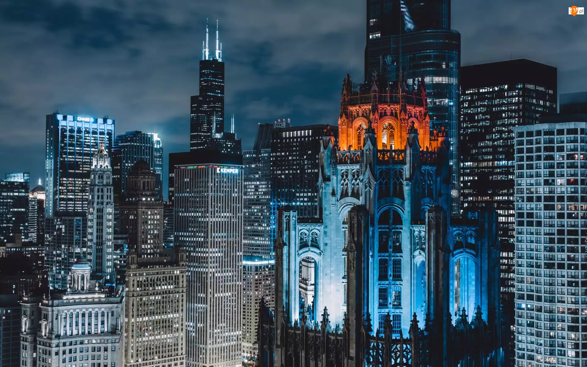 Chicago, Stany Zjednoczone, Zabytkowy budynek Tribune Tower, Chicago, Wieżowce