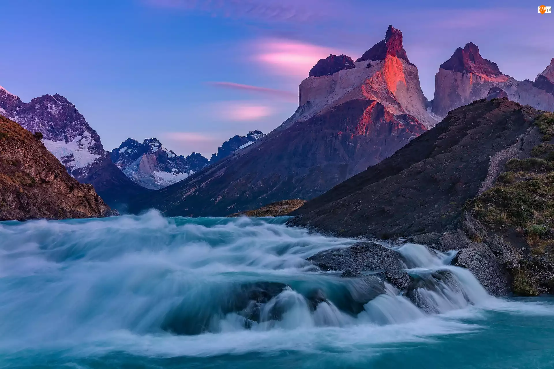 Park Narodowy Torres del Paine, Wodospad Salto Grande, Chile, Góry, Patagonia, Rzeka Paine