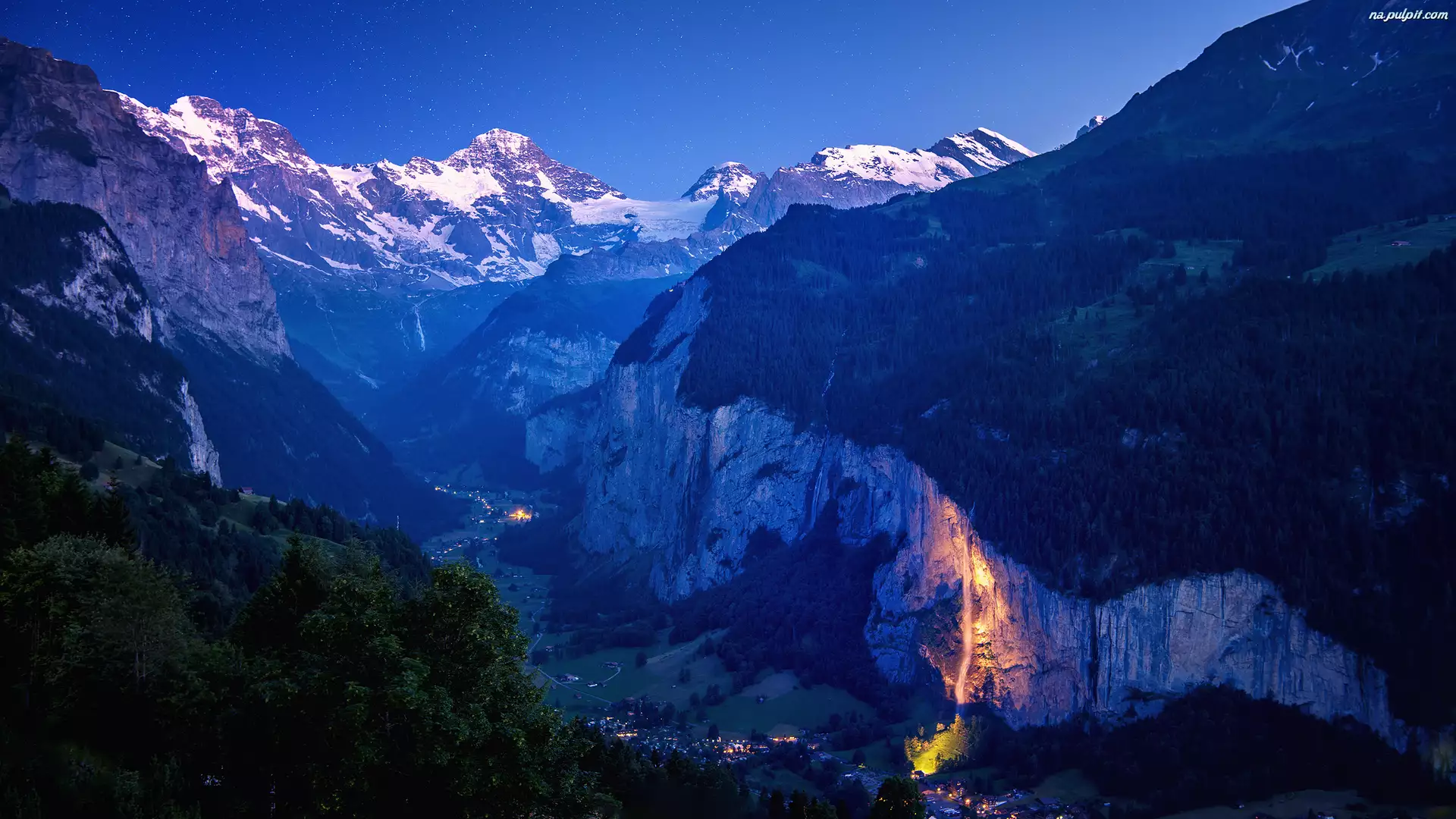 Wodospad Staubbachfall, Szwajcaria, Kanton Berno, Dolina Lauterbrunnental