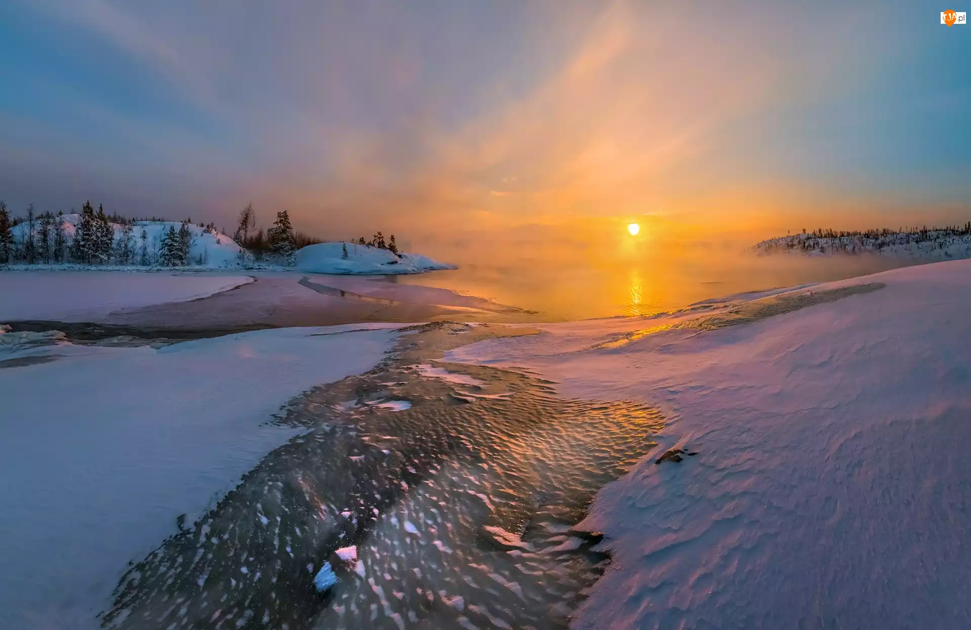 Jezioro Ładoga, Drzewa, Rosja, Zima, Karelia, Wschód słońca, Mgła