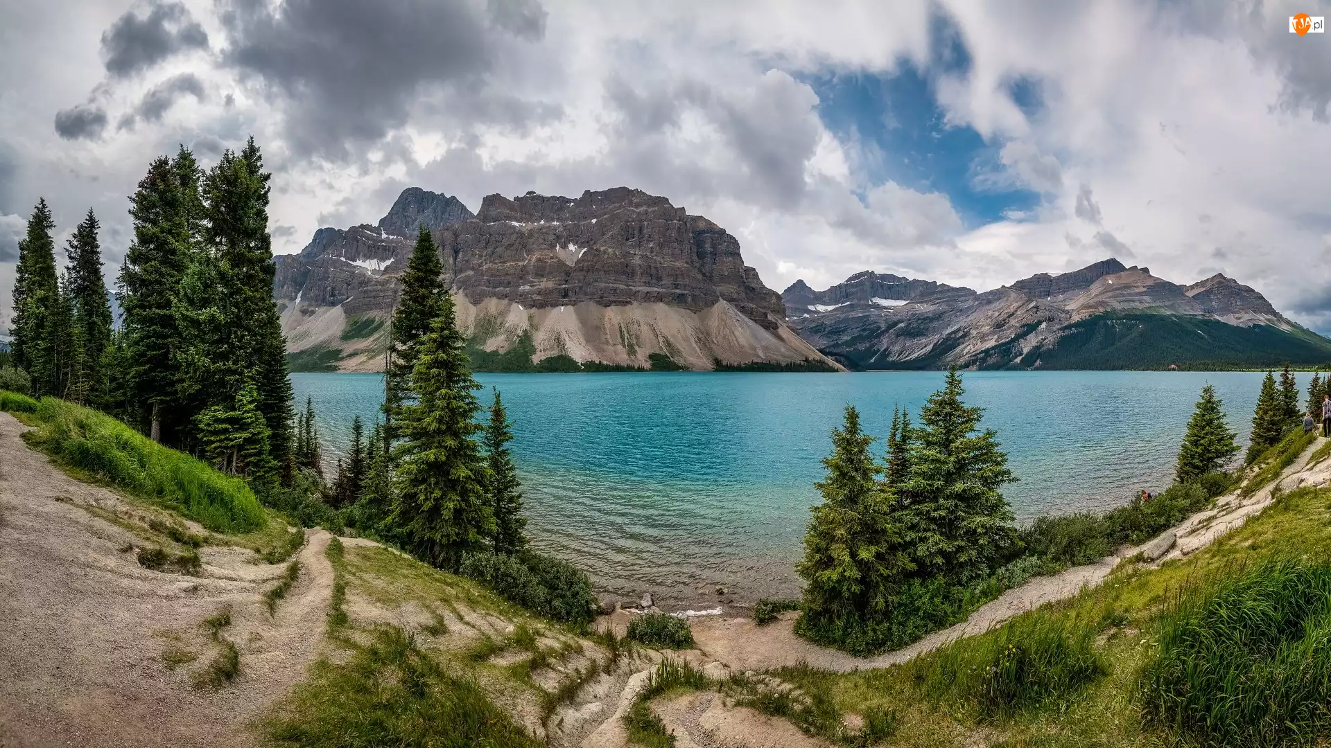 Prowincja Alberta, Park Narodowy Banff, Chmury, Kanada, Drzewa, Góry, Jezioro Bow Lake