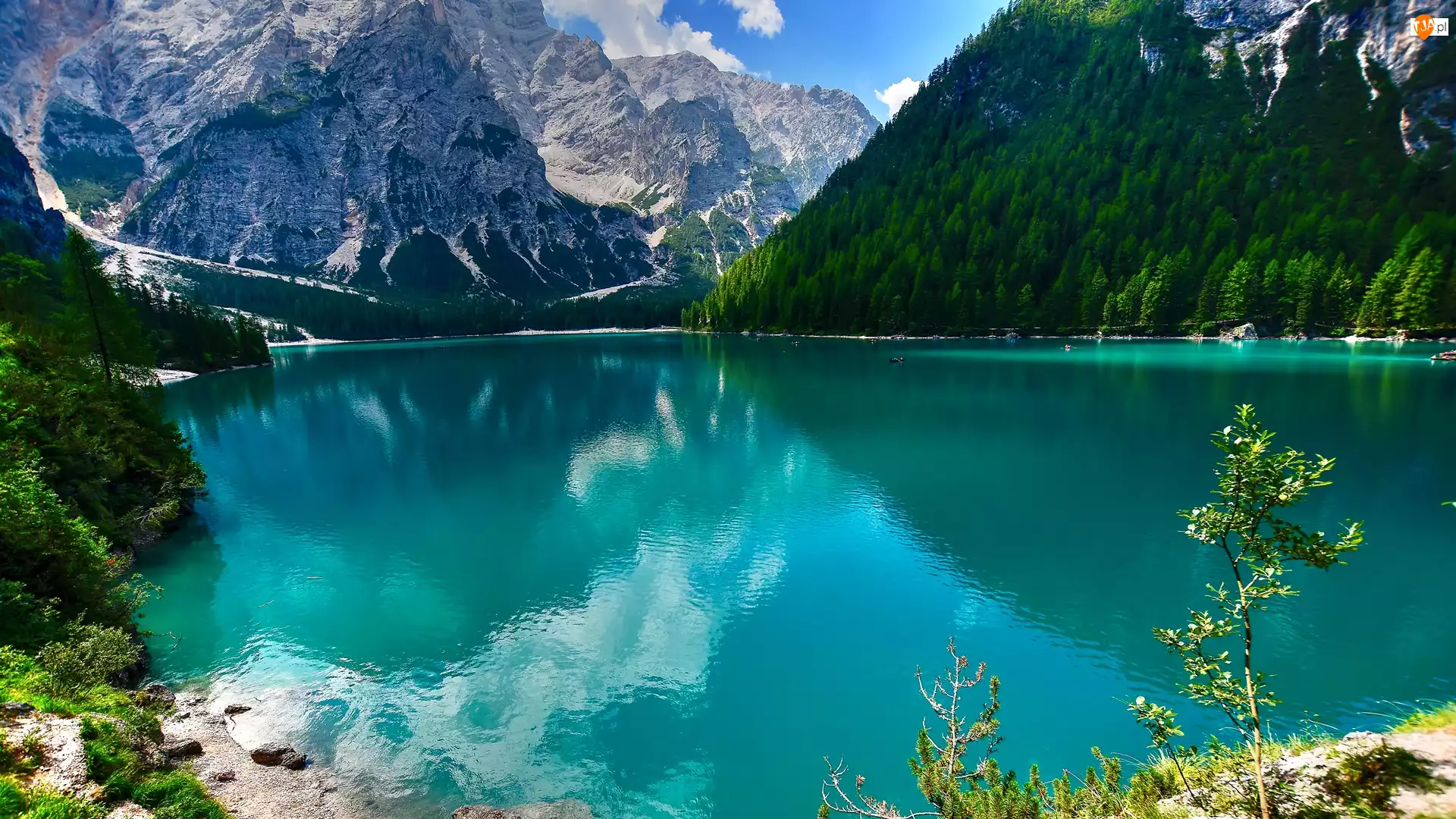 Dolina Val Pusteria, Jezioro Pragser Wildsee, Góry Dolomity, Włochy, Dolina Val di Braies