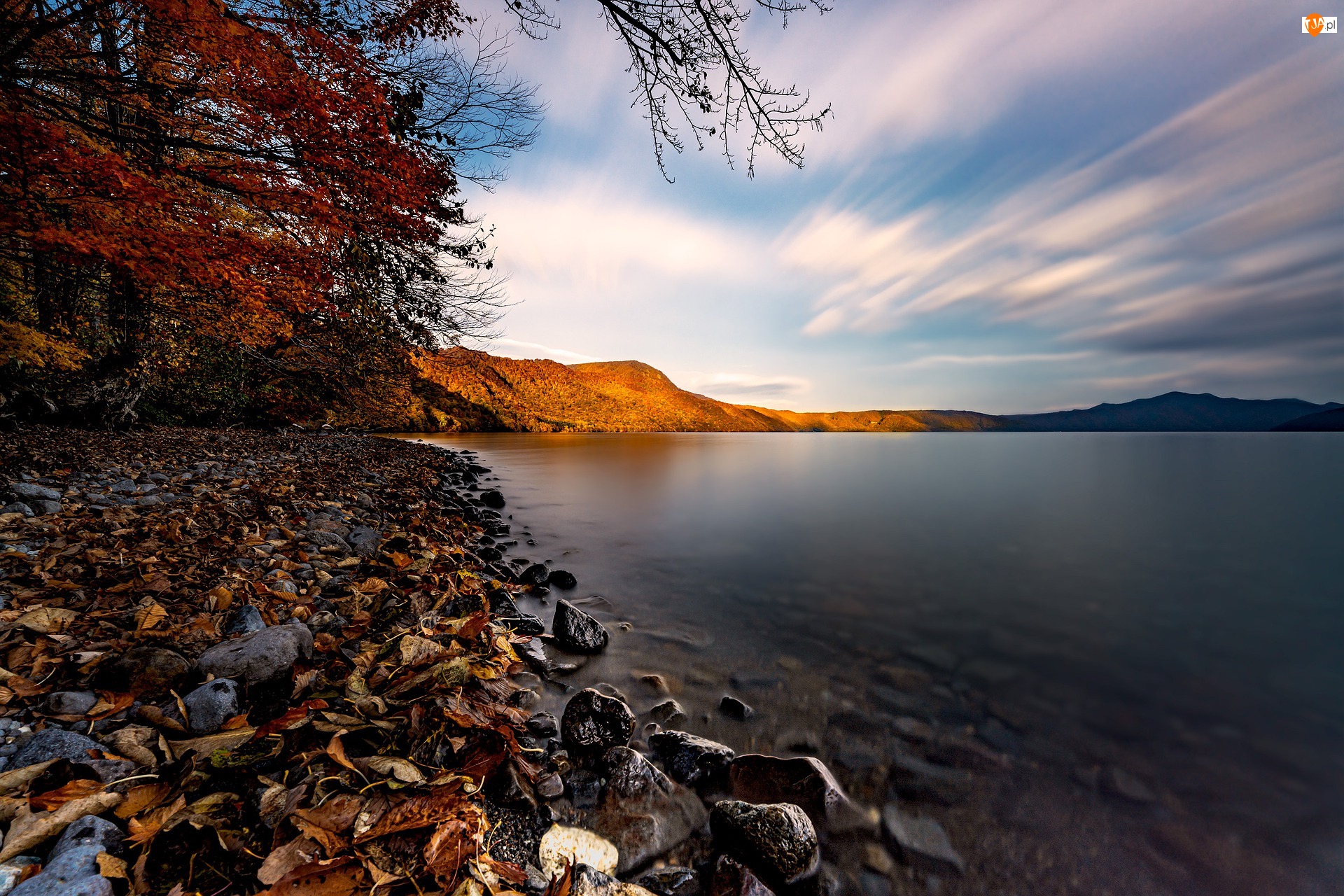 Jezioro Towada, Jesień, Niebo, Japonia, Góry Ou, Wyspa Honsiu