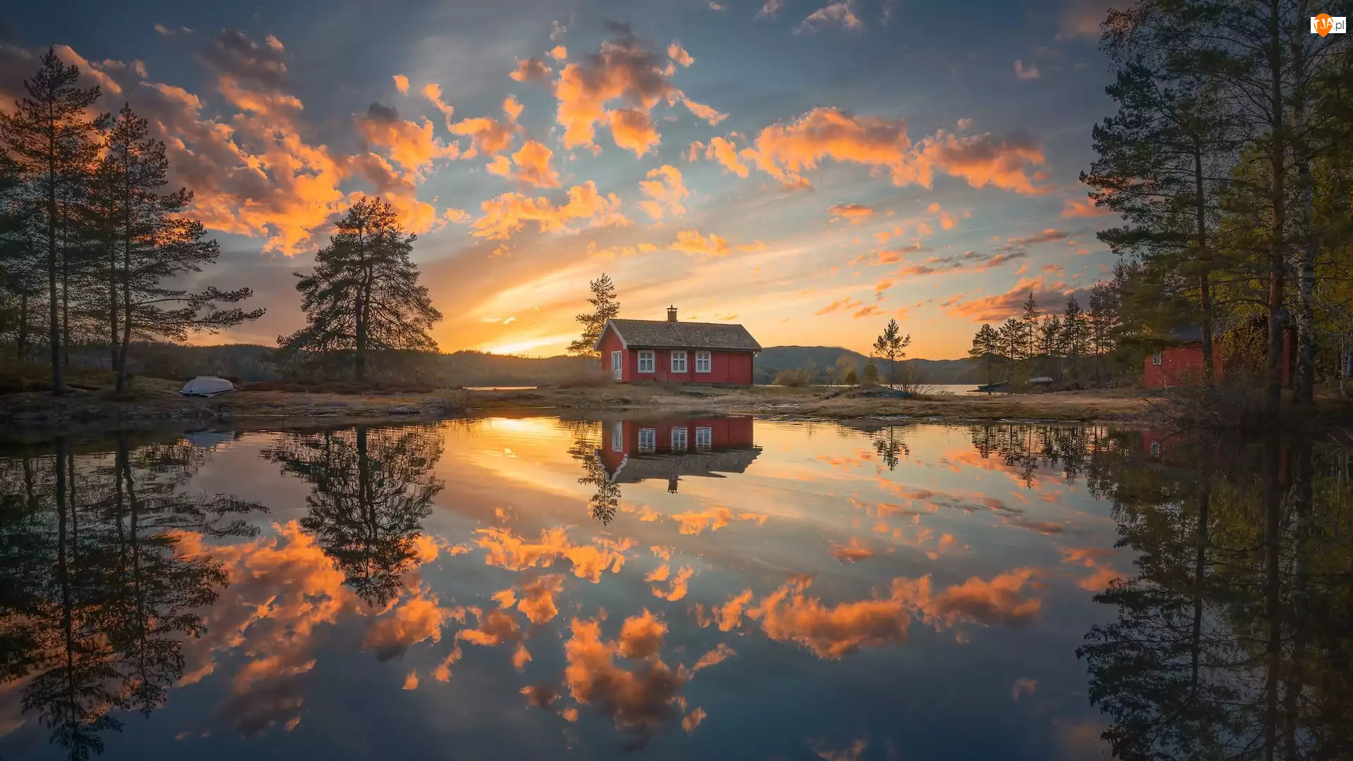 Drzewa, Norwegia, Jezioro, Dom, Ringerike, Chmury, Czerwony, Odbicie