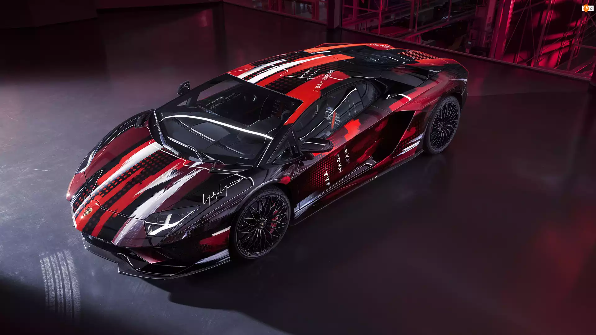 Czerwono-czarny, Lamborghini Aventador S