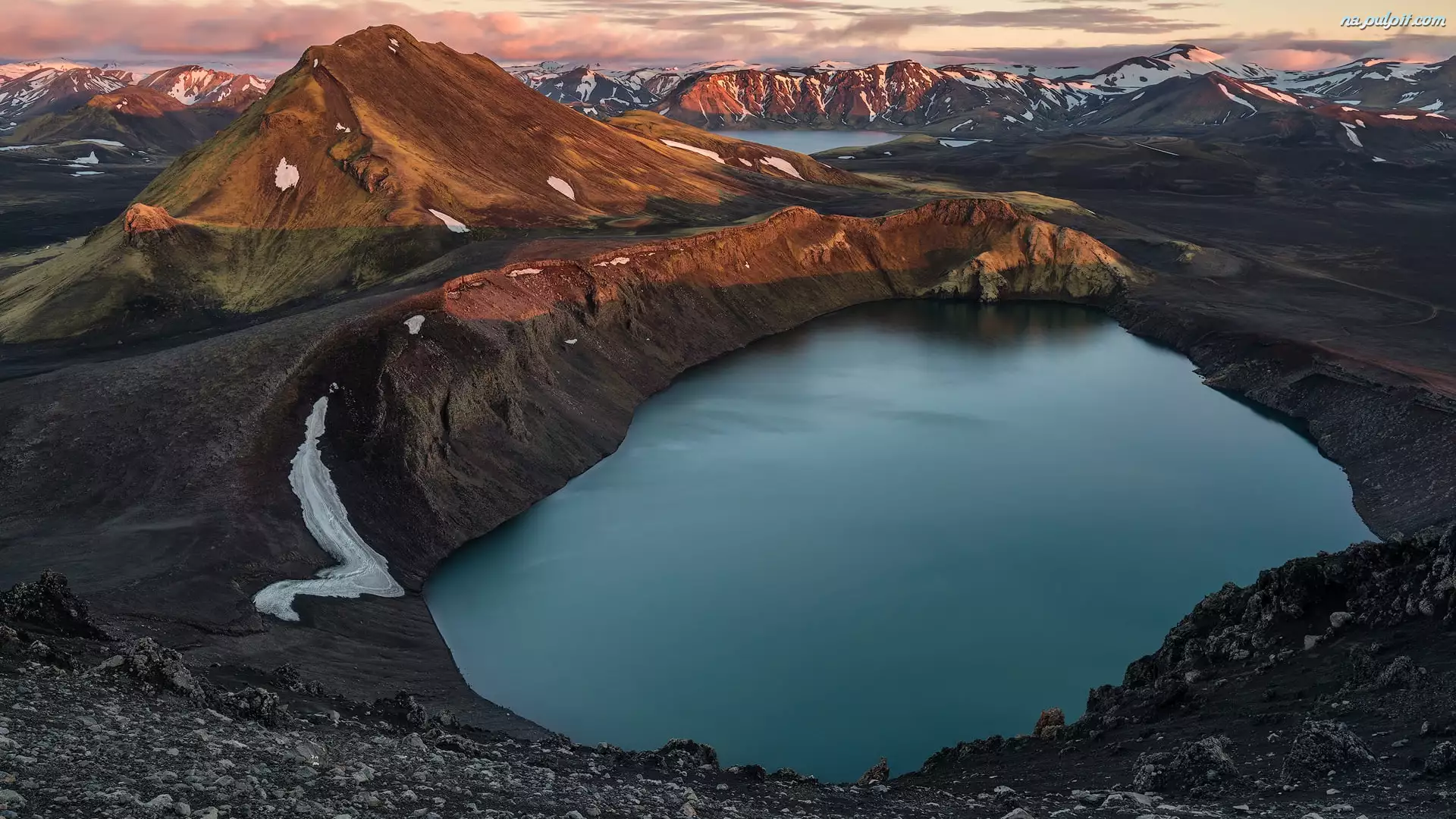 Islandia, Góry, Jezioro Hnausapollur