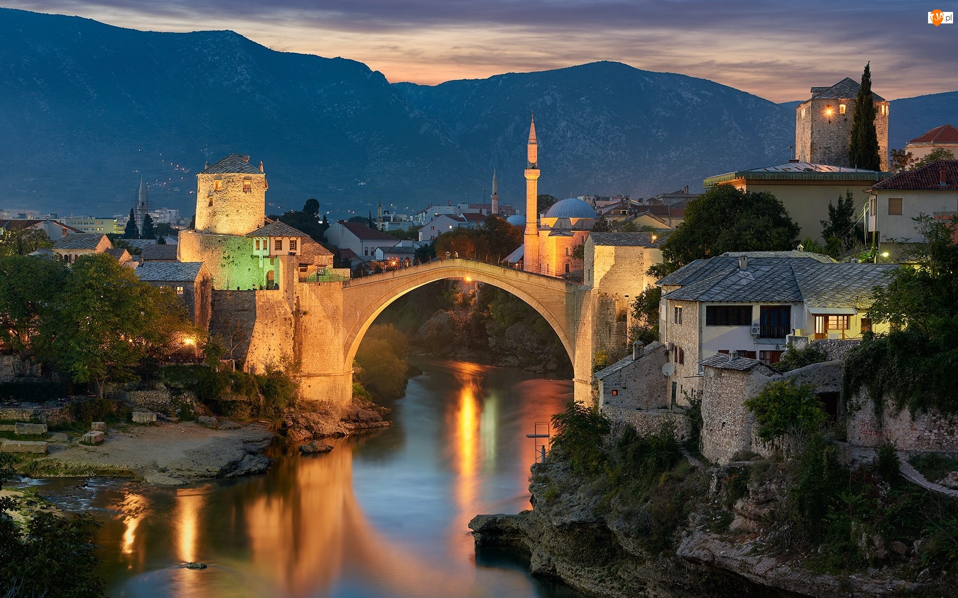 Noc, Miasteczko, Most, Światła, Mostar, Rzeka Neretwa, Bośnia i Hercegowina, Domy