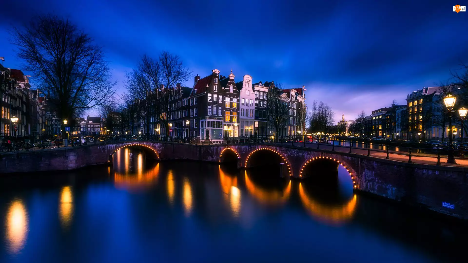Domy, Most, Amsterdam, Holandia, Rzeka