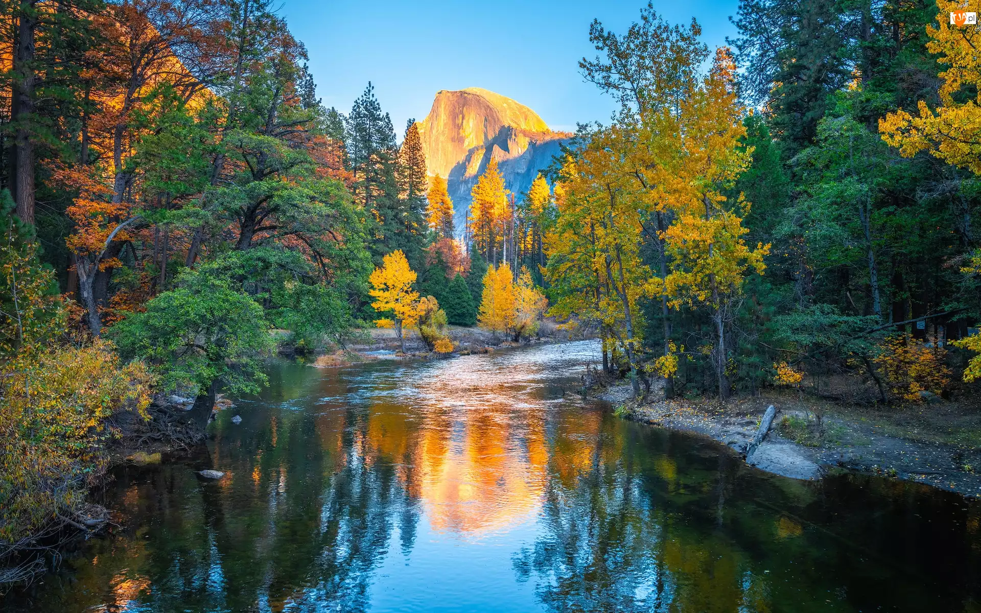 Jesień, Park Narodowy Yosemite, Merced River, Kalifornia, Góra Half Dome, Drzewa, Stany Zjednoczone, Rzeka