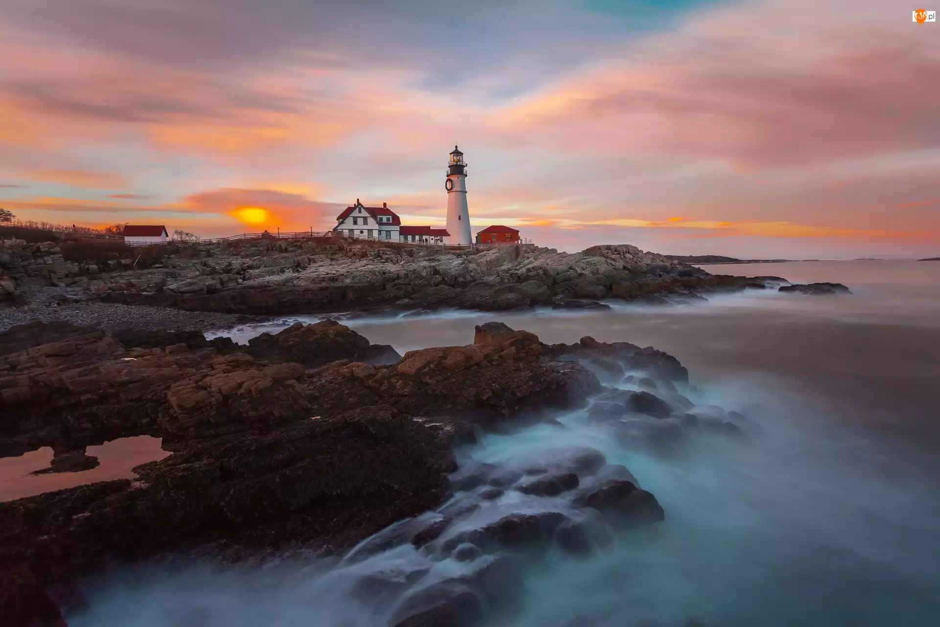 Cape Elizabeth, Latarnia morska, Skały, Stan Maine, Portland Head Light, Zatoka Casco, Stany Zjednoczone, Morze