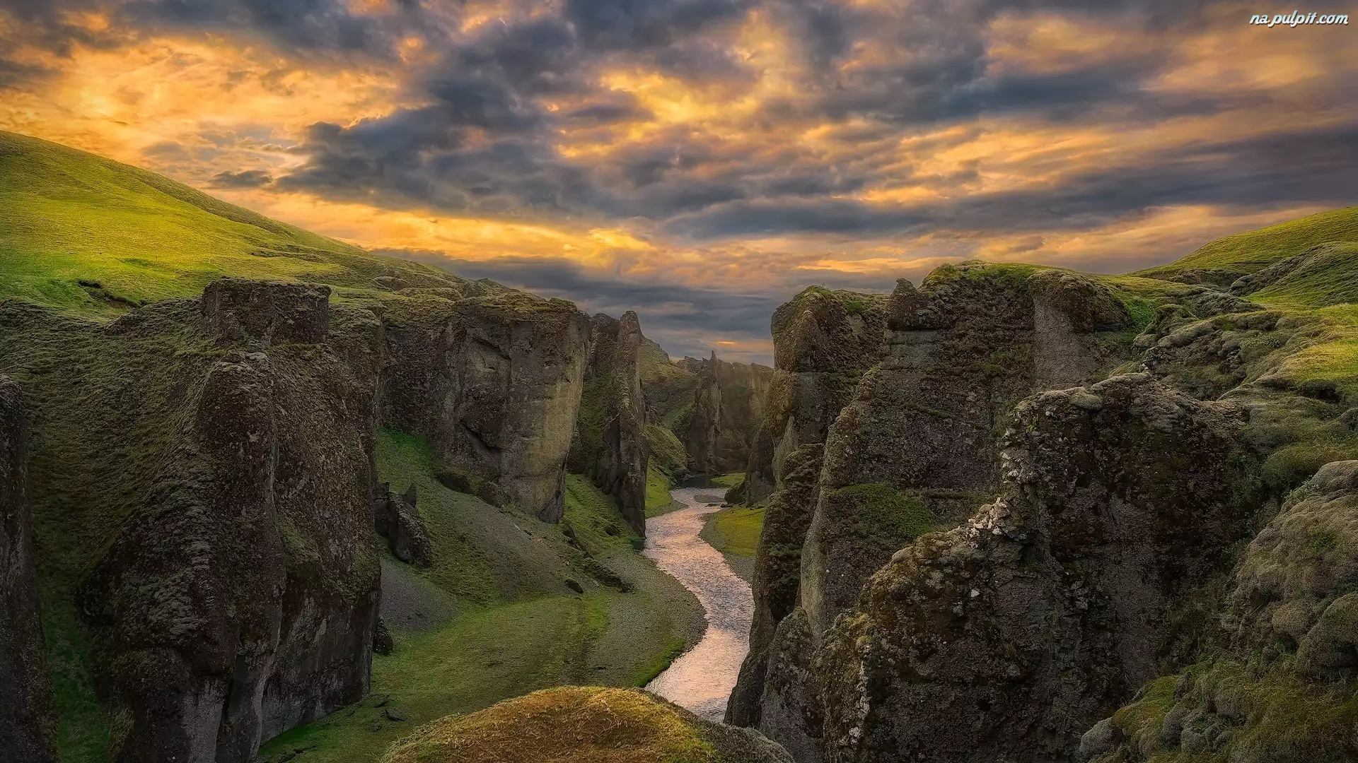 Kanion Fjadrargljufur, Islandia, Góry, Skały, Rzeka Fjadra