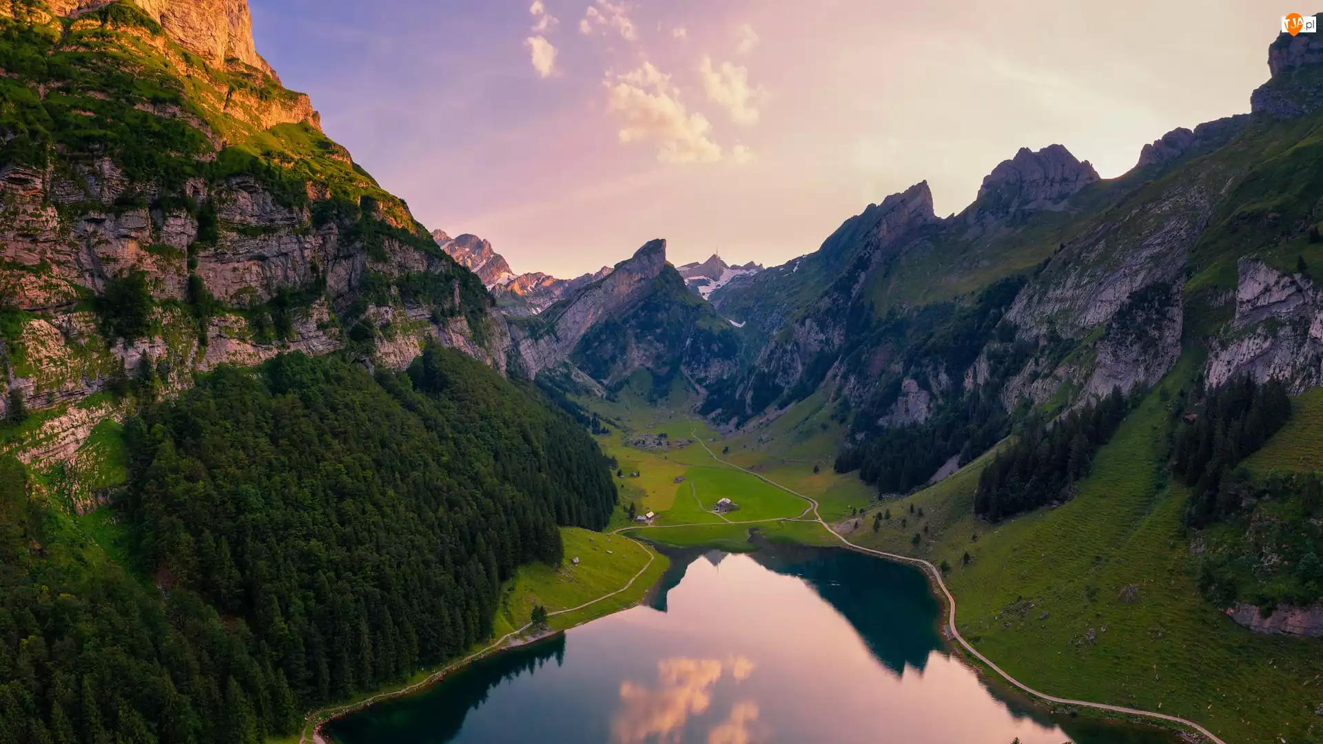 Góry, Szwajcaria, Jezioro Seealpsee, Odbicie, Alpy, Skały