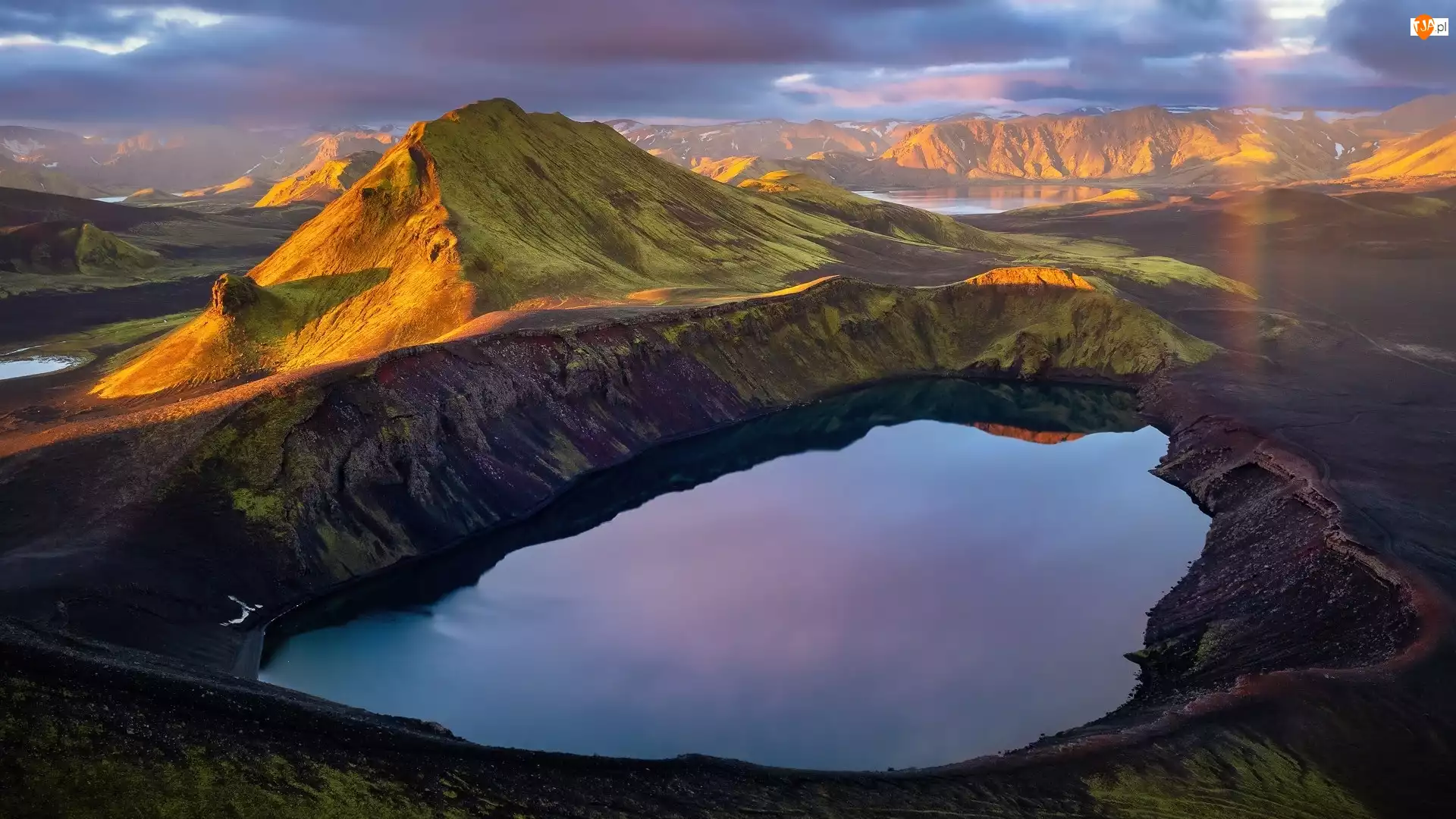 Islandia, Góry, Jezioro Blahylur