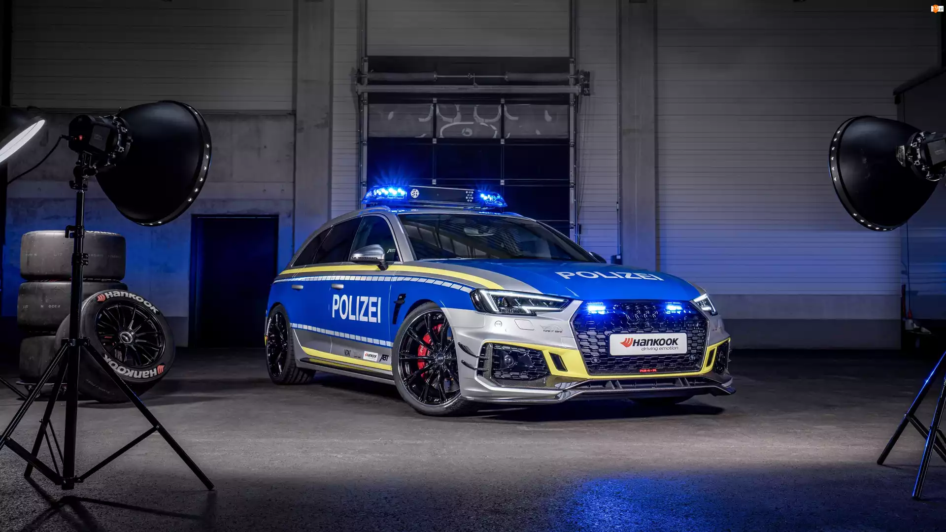 Audi RS4, Samochód policyjny