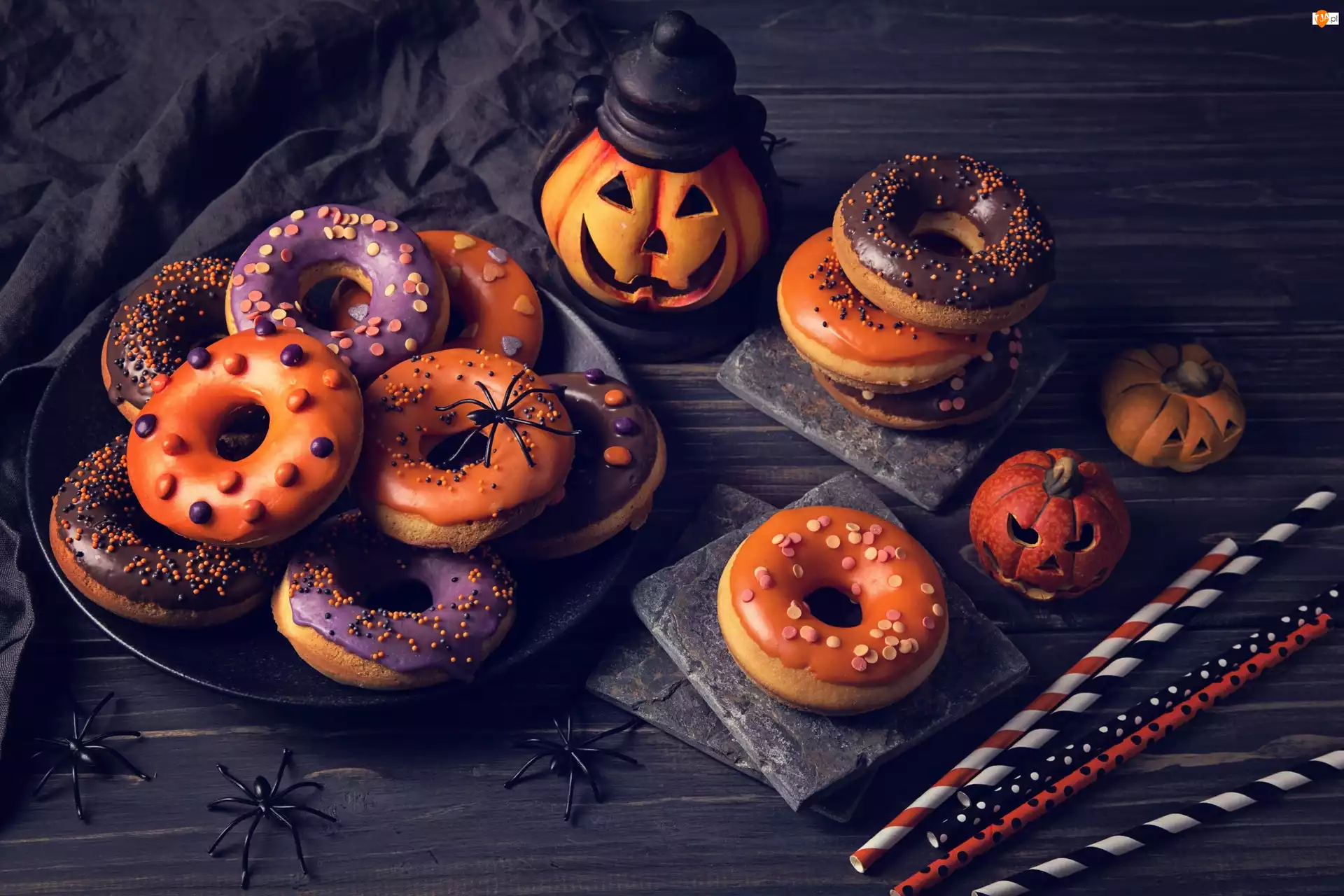 Halloween, Pączki, Donuty